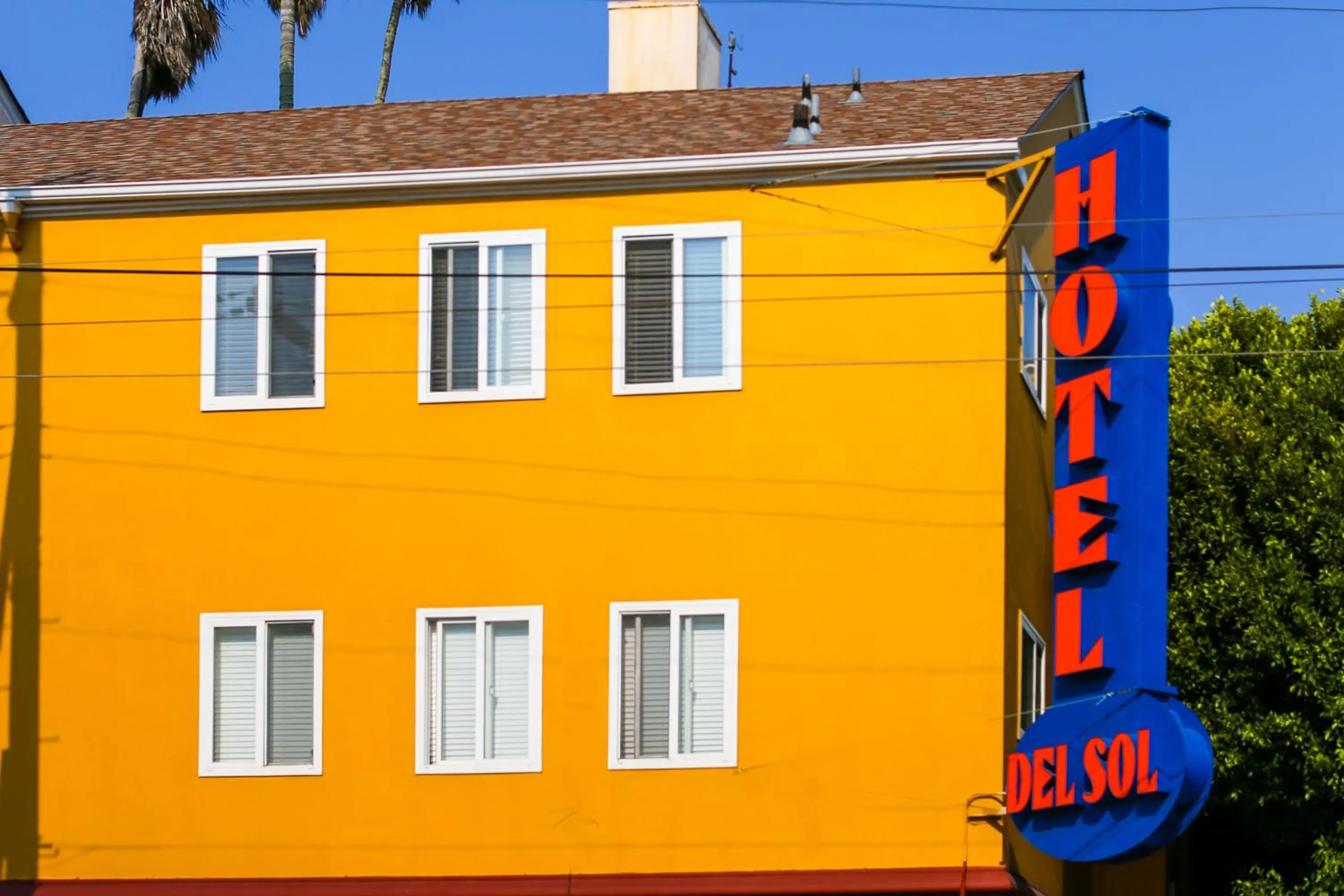 Property building in Hotel Del Sol