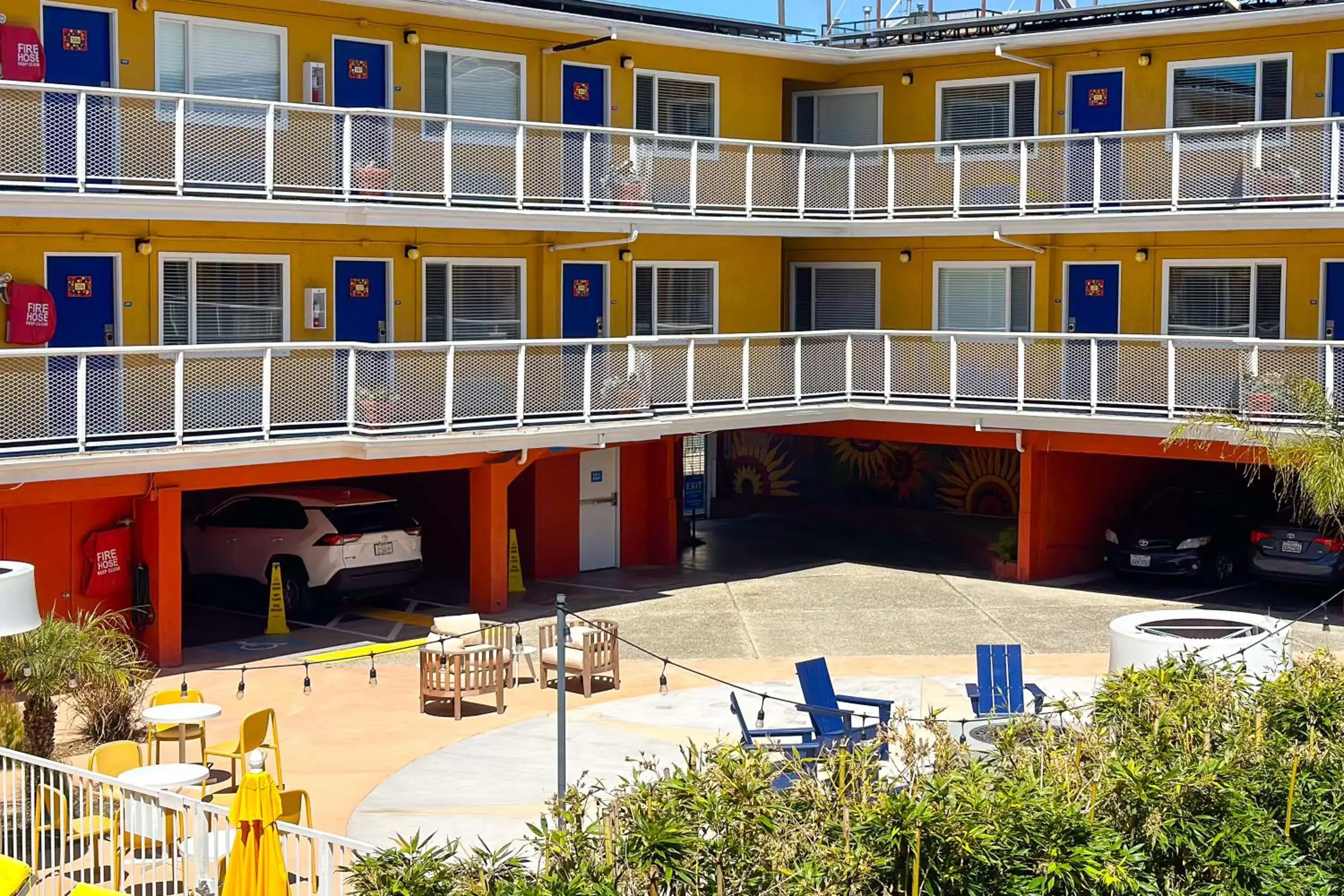 Property building in Hotel Del Sol Property building in Hotel Del Sol