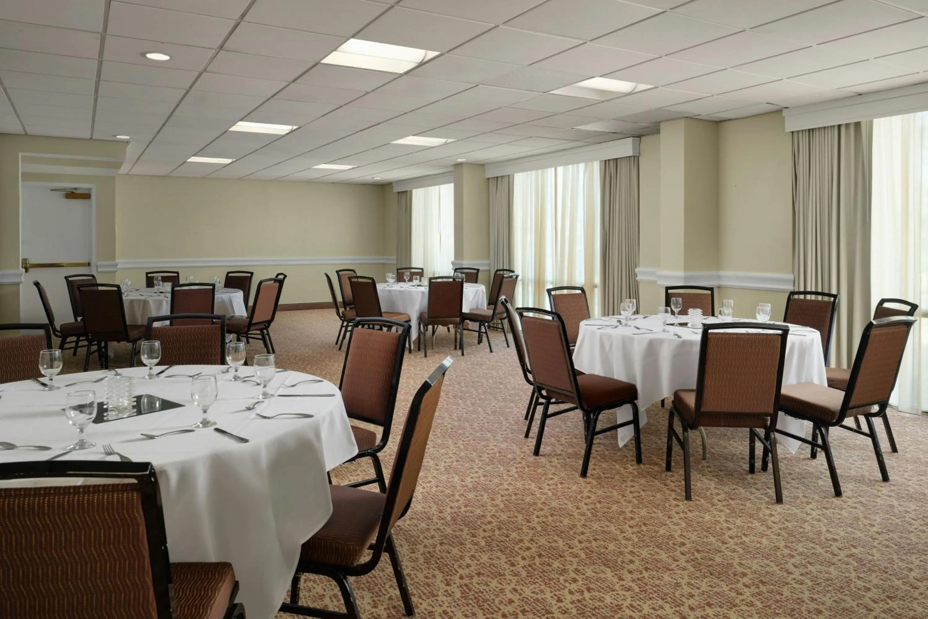 Meeting/conference room in Sheraton Tampa Brandon Hotel