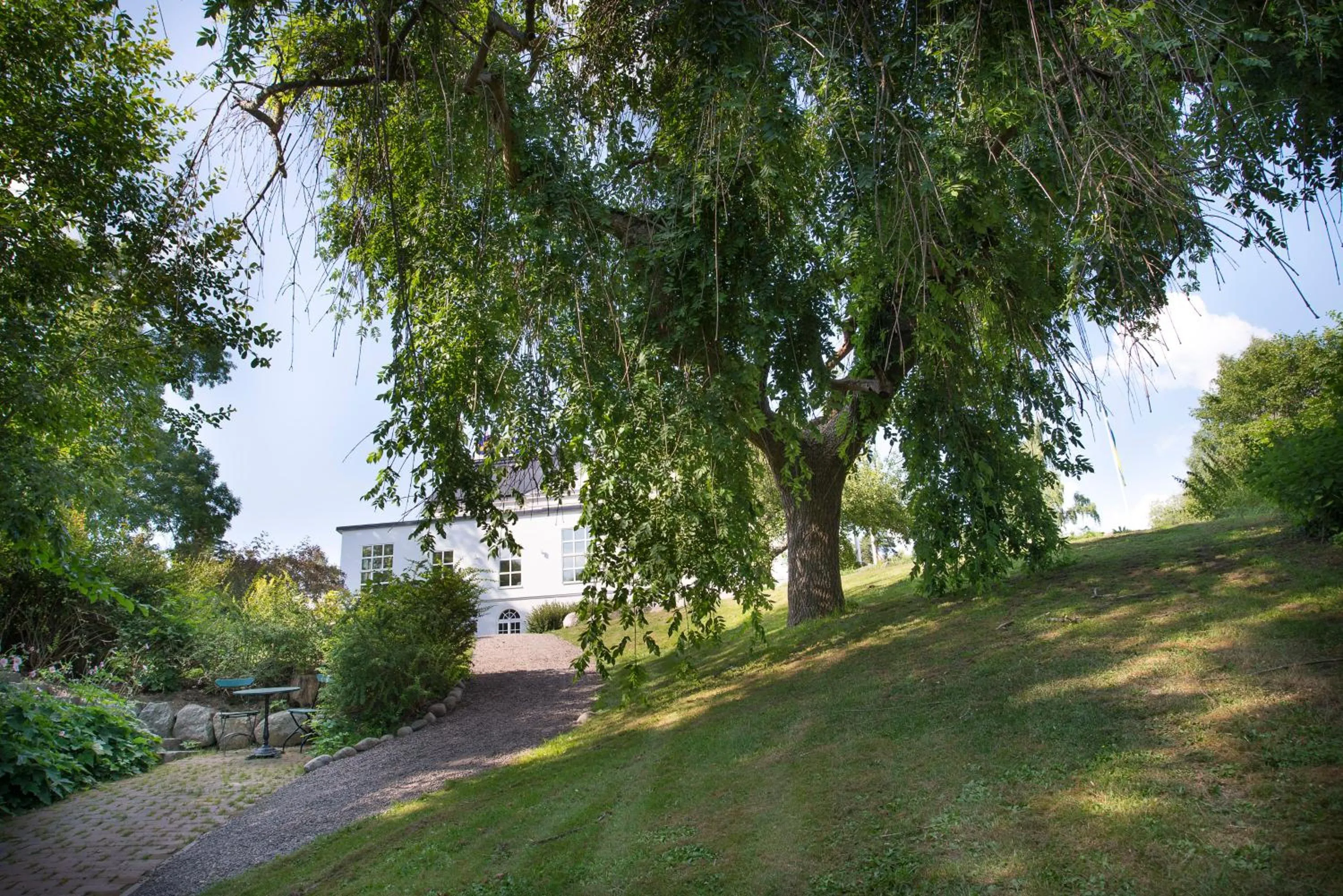 Facade/entrance in Blommenhof Hotel