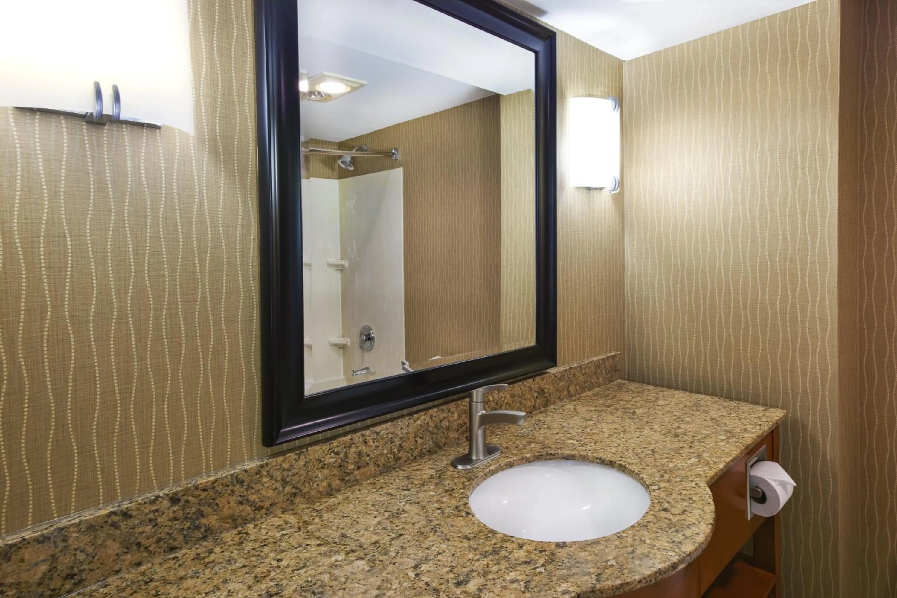 Bathroom in Holiday Inn & Suites Bolingbrook by IHG