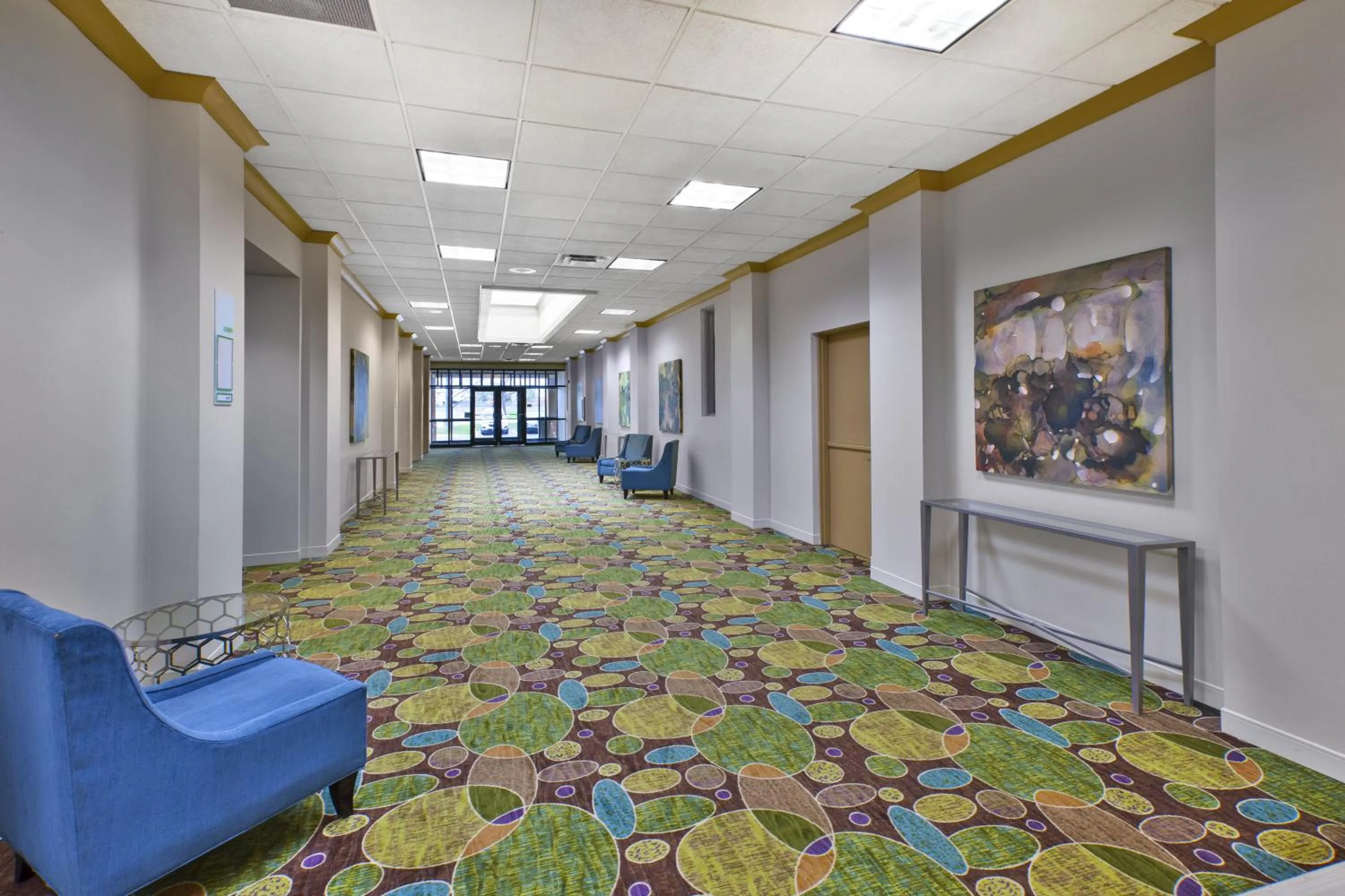 Meeting/conference room in Holiday Inn & Suites Bolingbrook by IHG