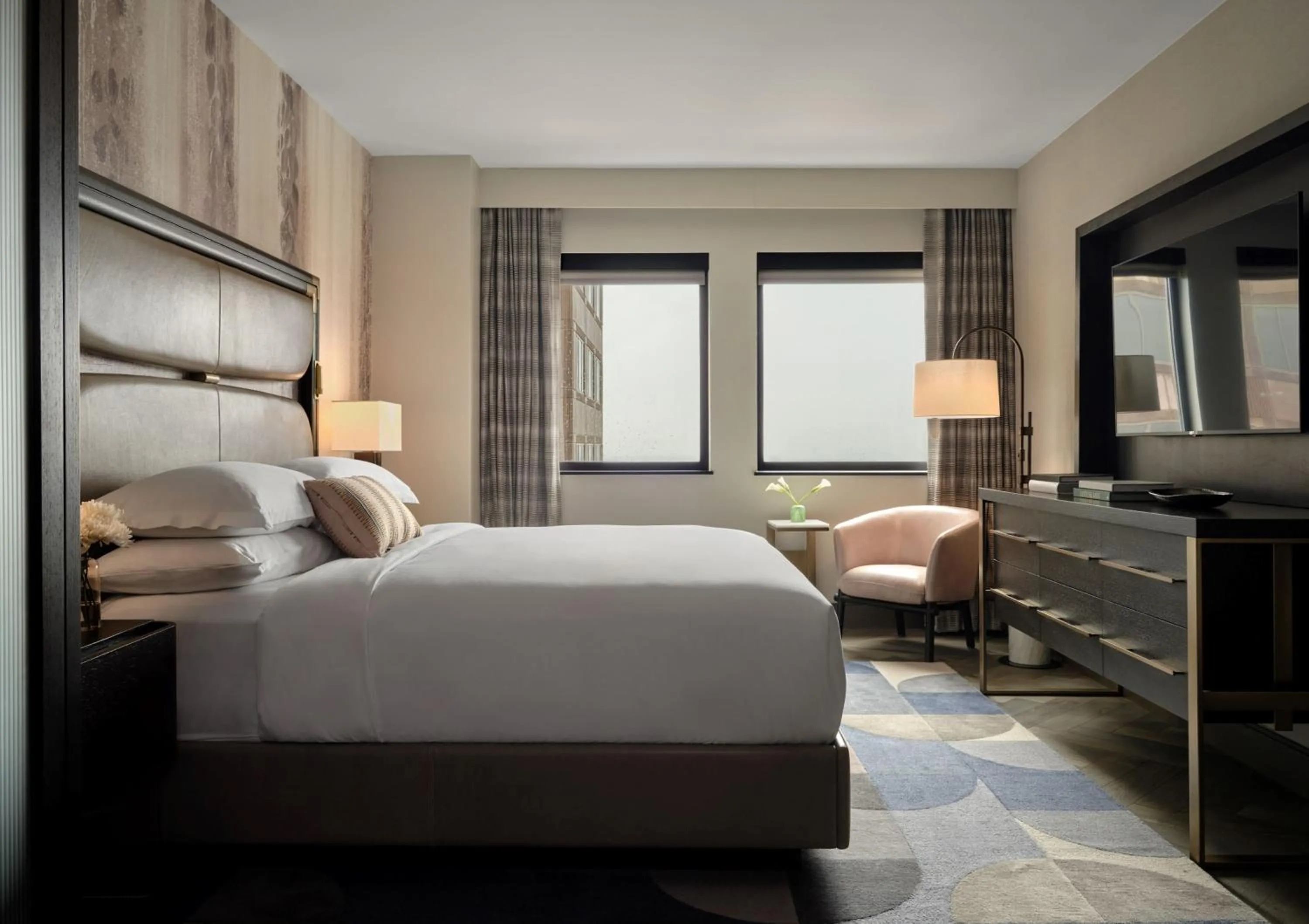 Photo of the whole room, Bed in InterContinental San Antonio Riverwalk by IHG