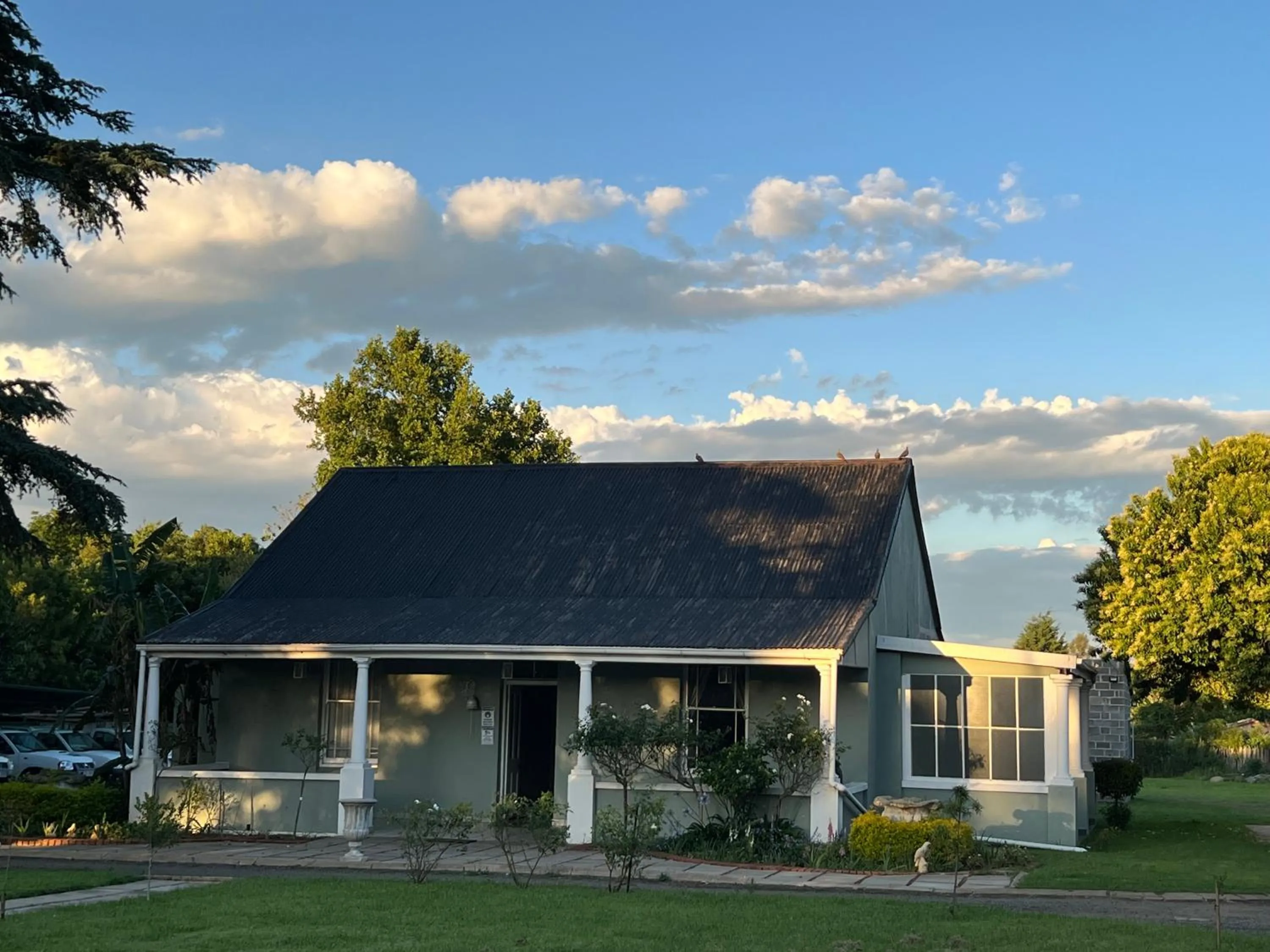 Property building in khaya4u Guesthouse