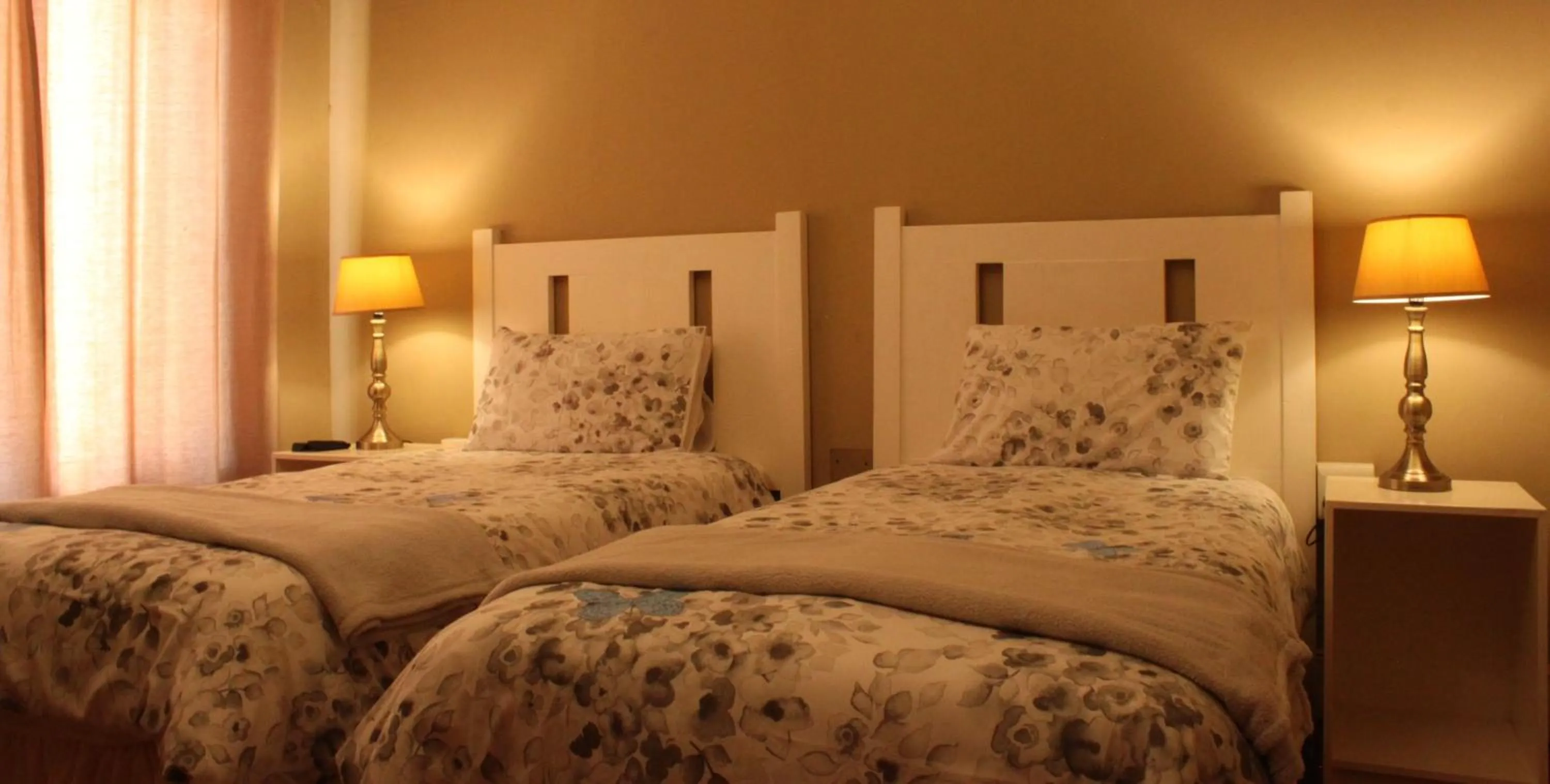 Bed in khaya4u Guesthouse