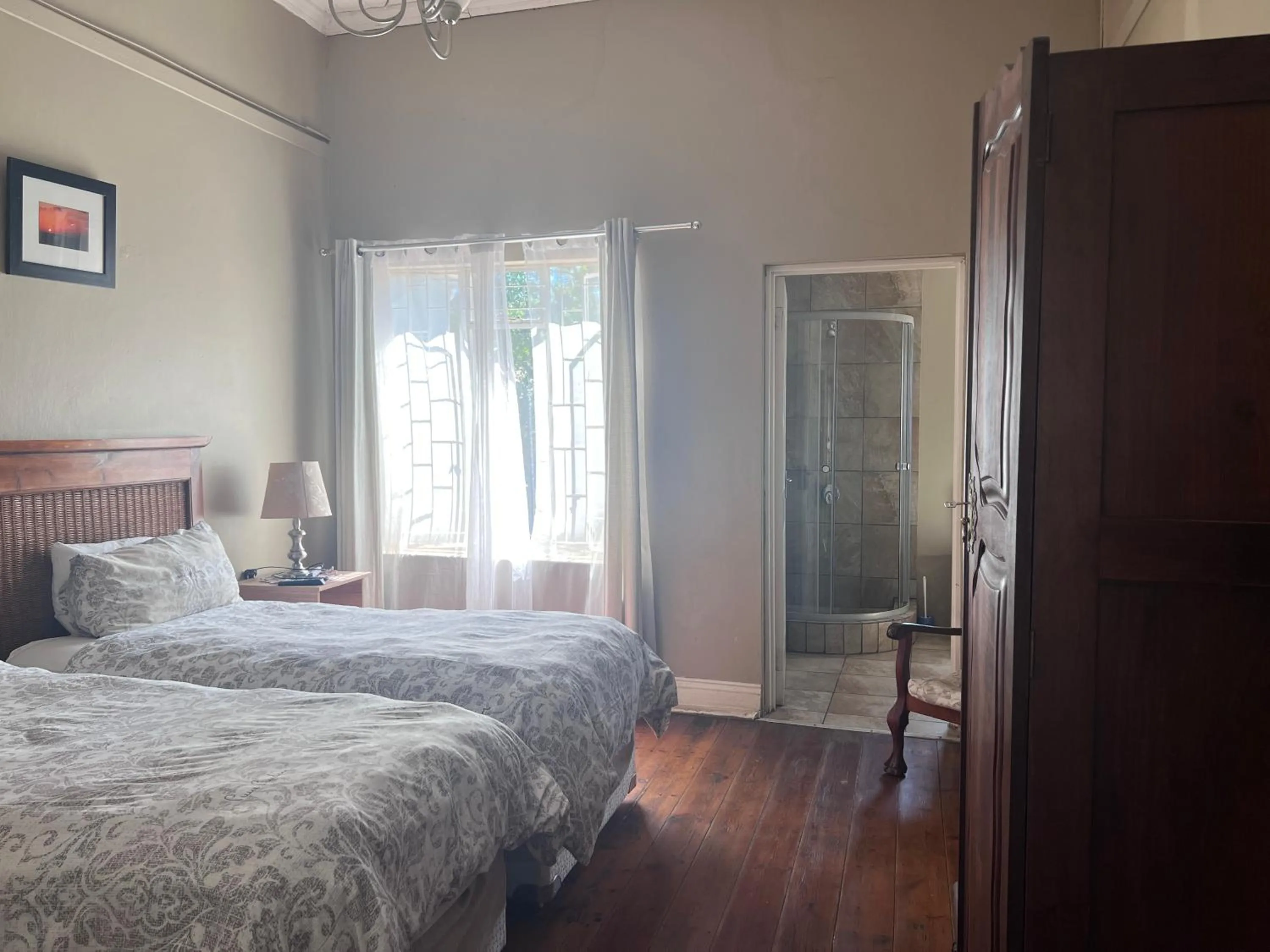 Photo of the whole room, Bed in khaya4u Guesthouse