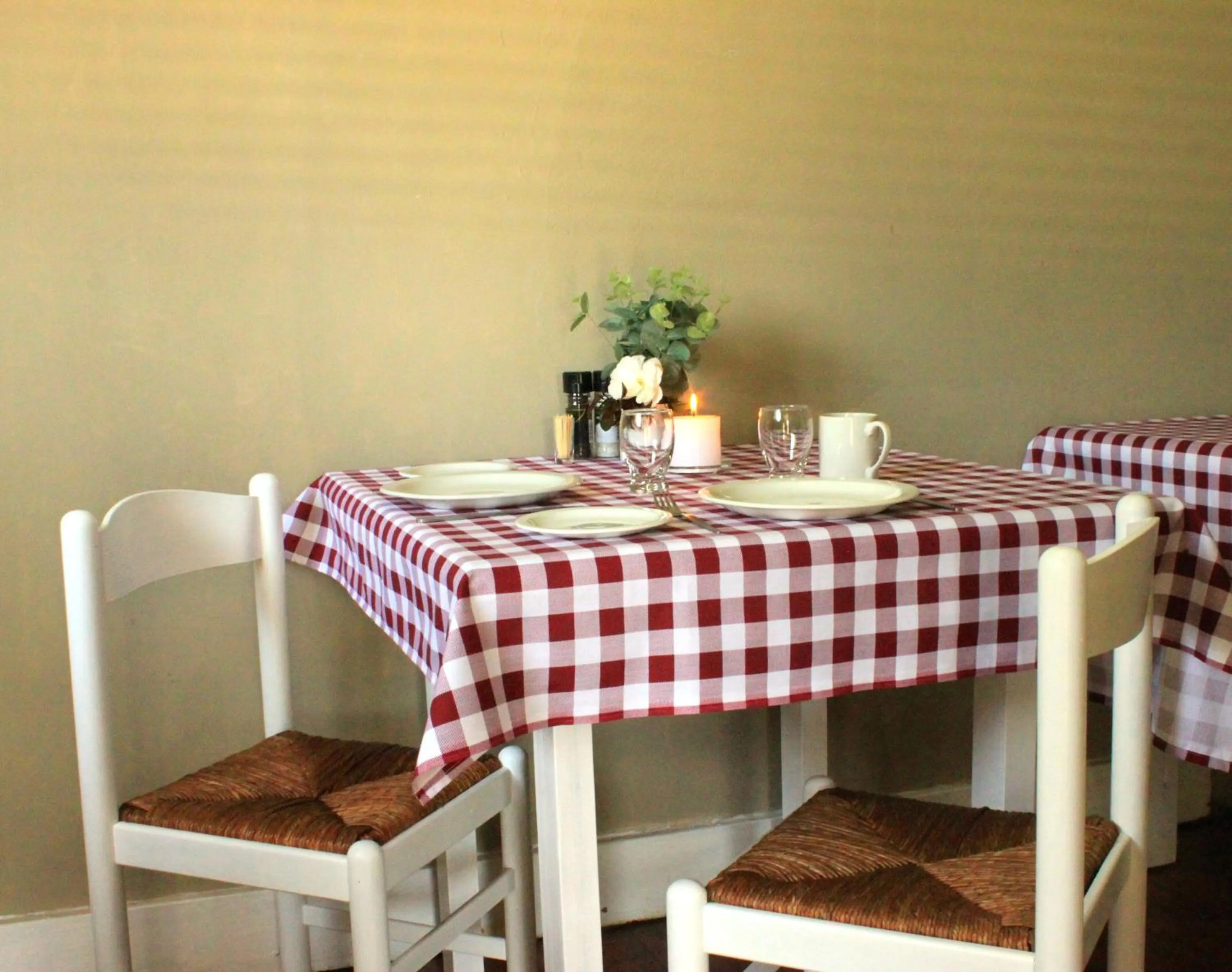 Dining area in khaya4u Guesthouse