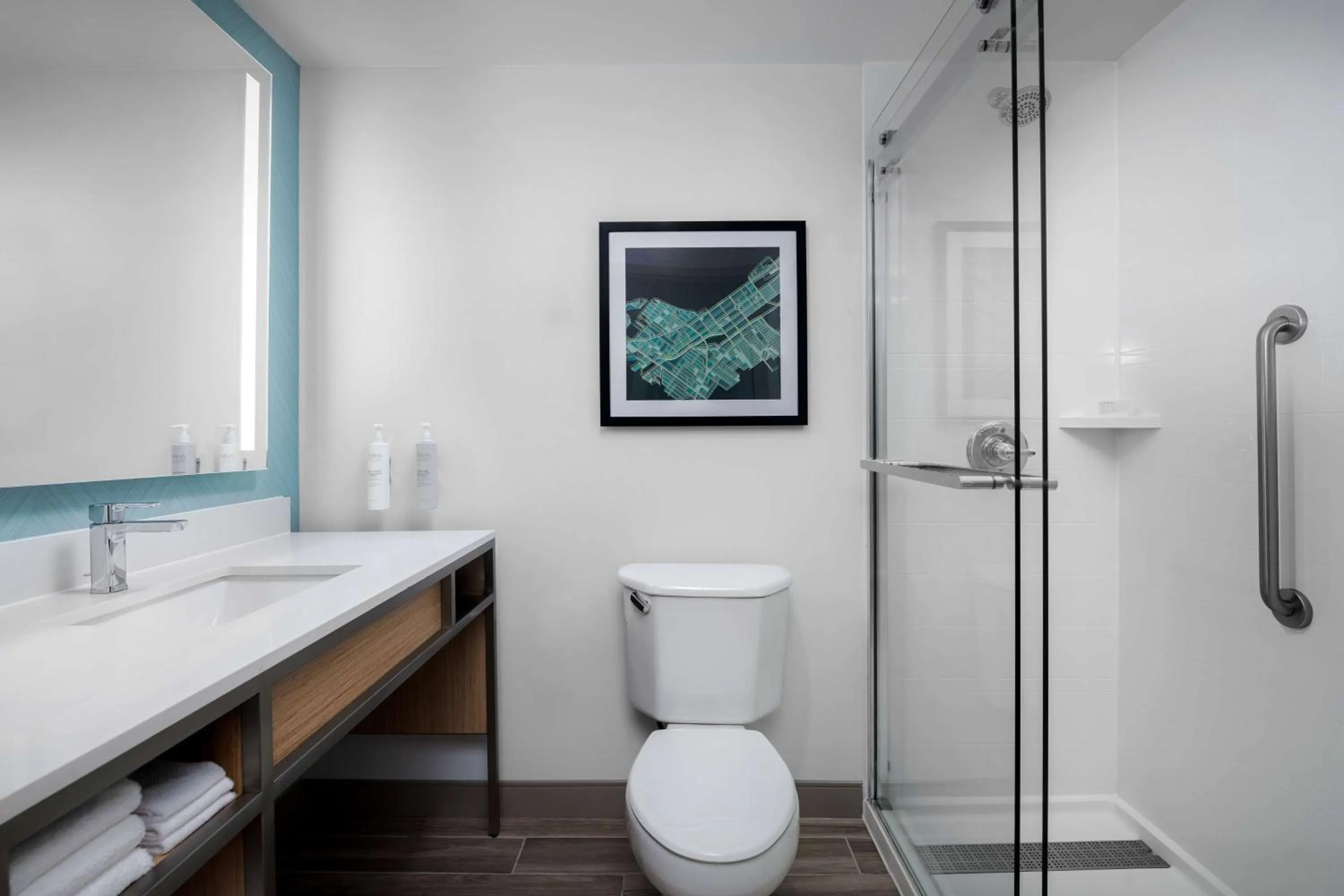 Bathroom in Hilton Garden Inn Wilkes-Barre