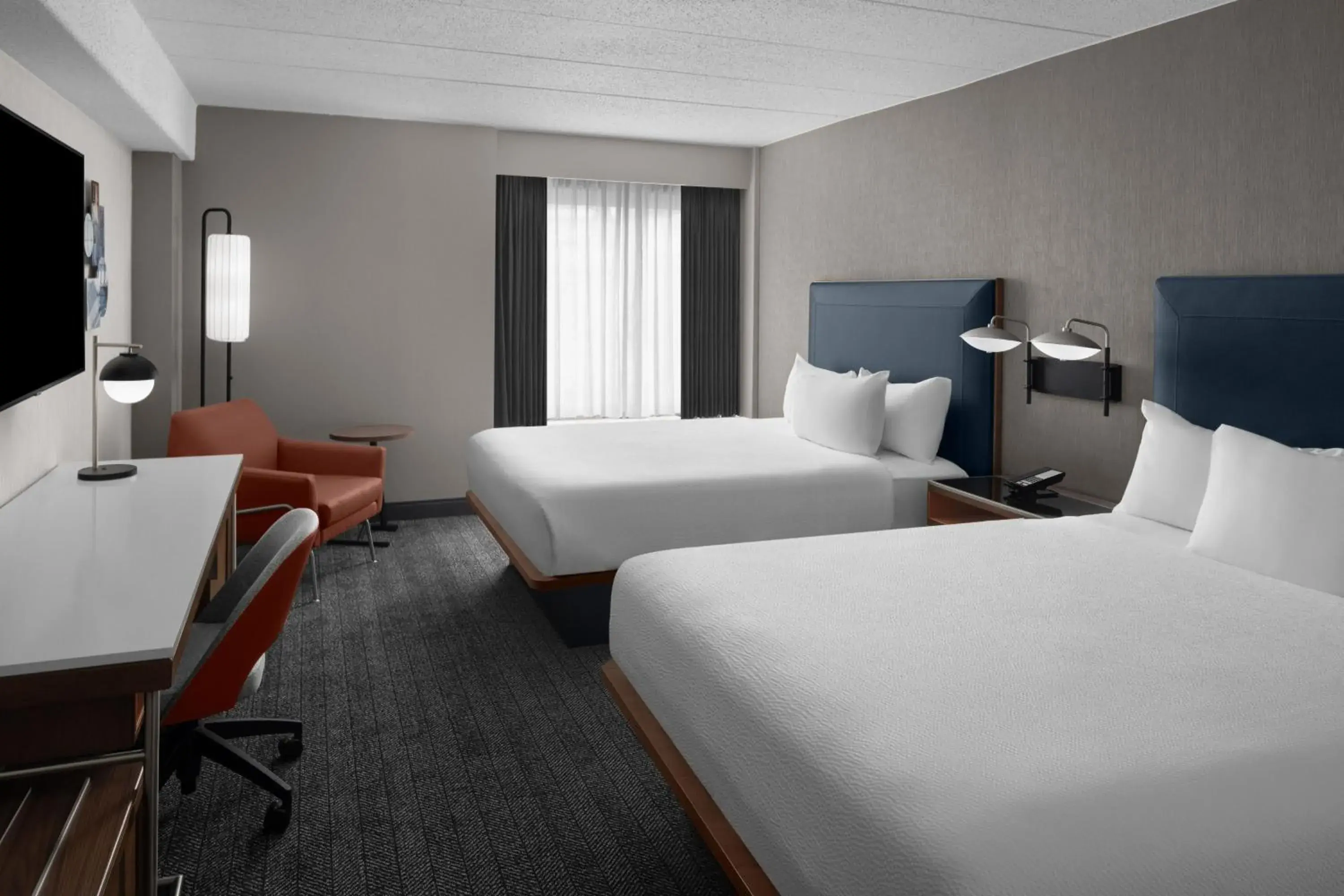 Photo of the whole room, Bed in Wyndham Pittsburgh University Center Photo of the whole room, Bed in Wyndham Pittsburgh University Center