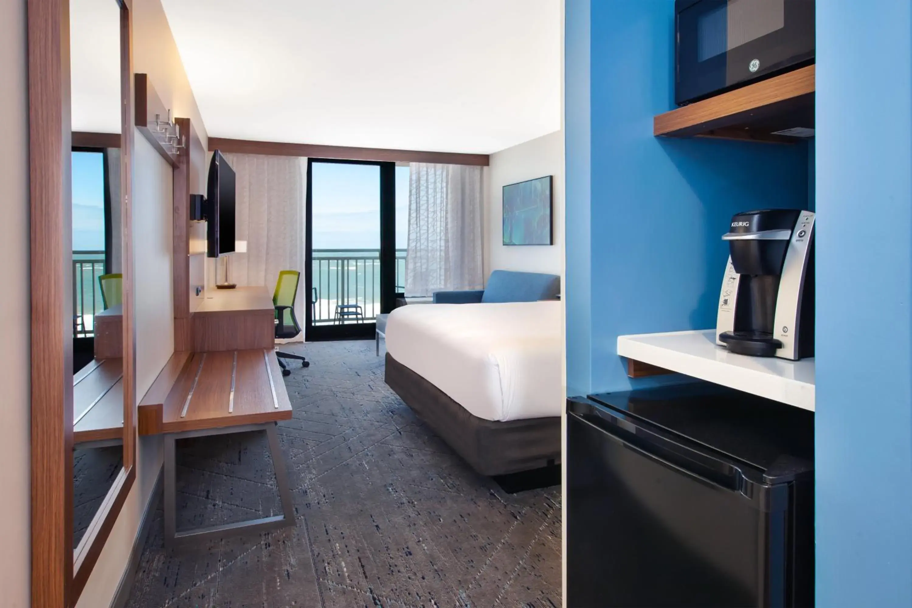 Photo of the whole room, Bed in Holiday Inn Express & Suites VA Beach Oceanfront by IHG Photo of the whole room, Bed in Holiday Inn Express & Suites VA Beach Oceanfront by IHG
