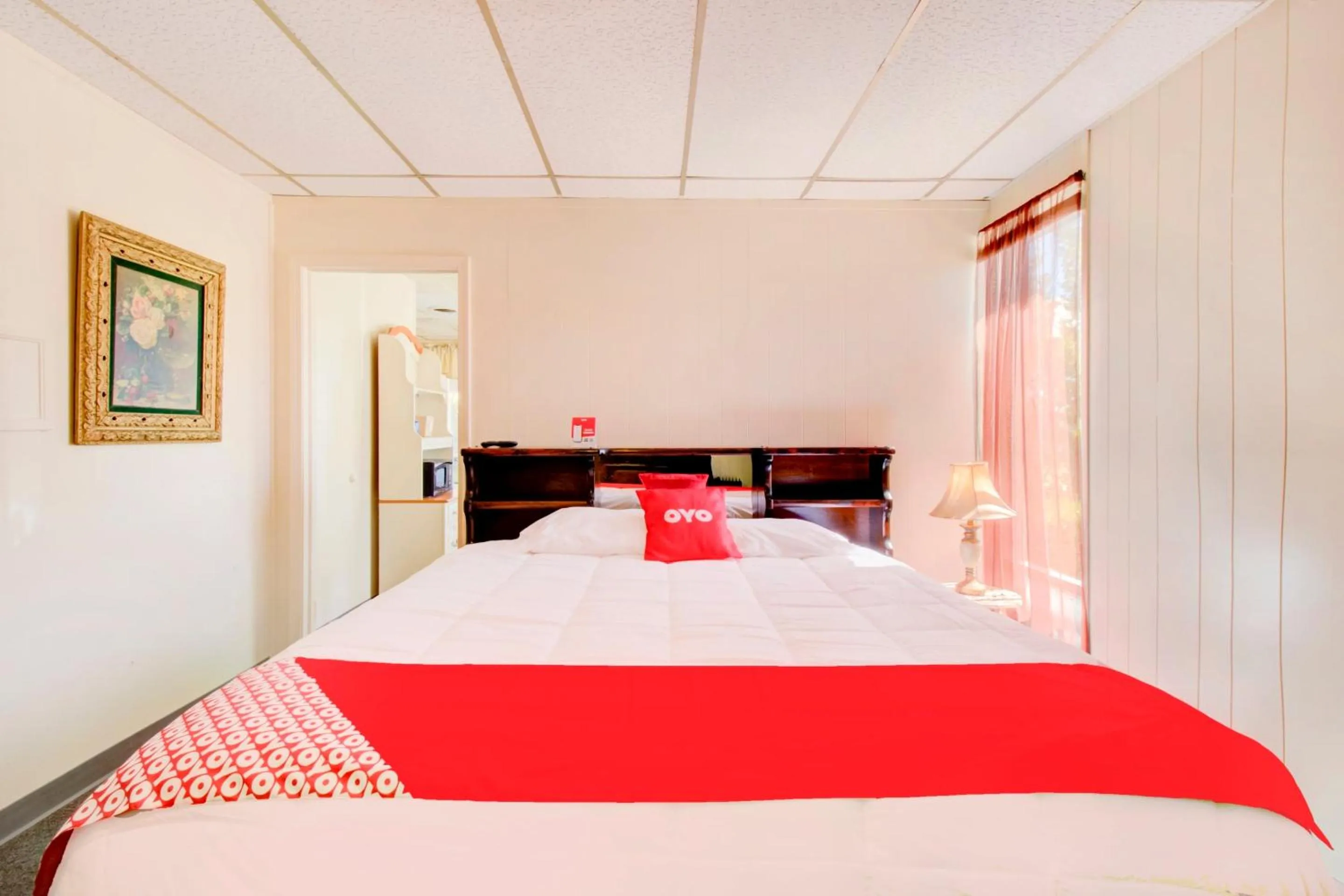 Bedroom in OYO Hotel Drumright I-44 OK