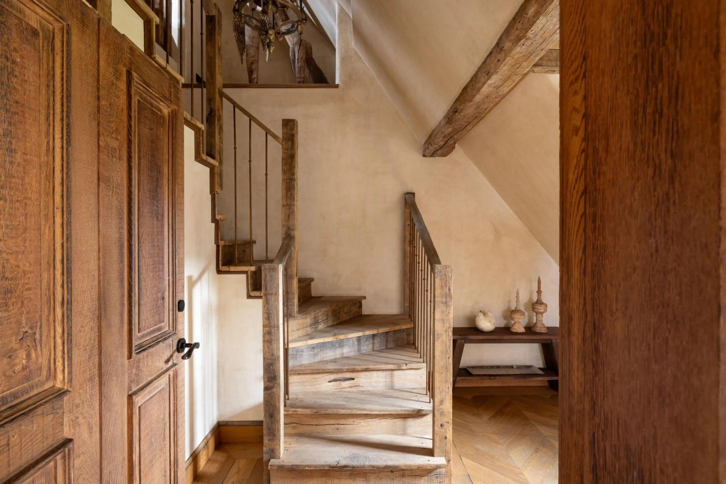 Bedroom, Bed in La Ferme Saint Simeon Hotel & Spa - Relais & Chateaux