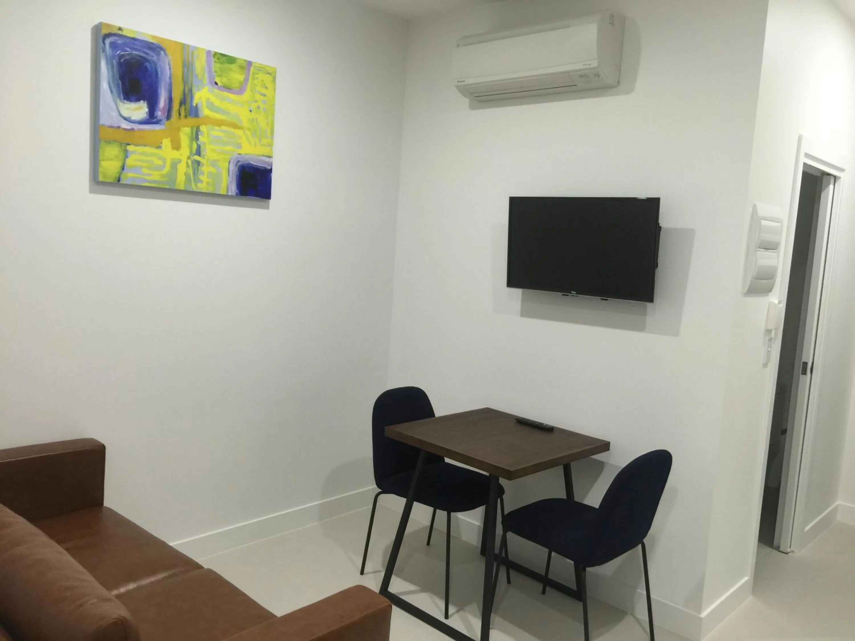 Living room in Whitehorse Apartments Hotel