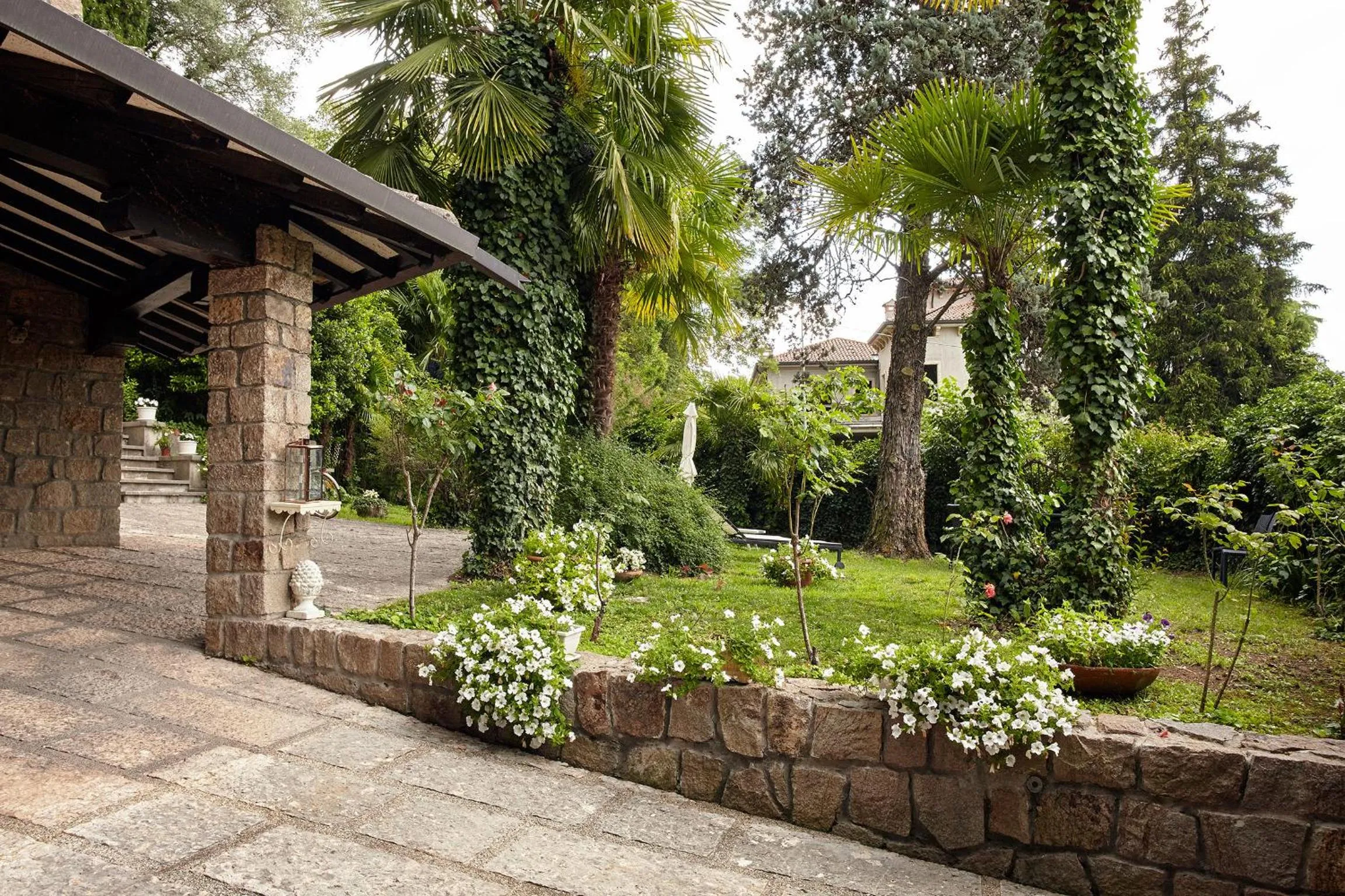 Property building in Residenza Ca' degli Enzi