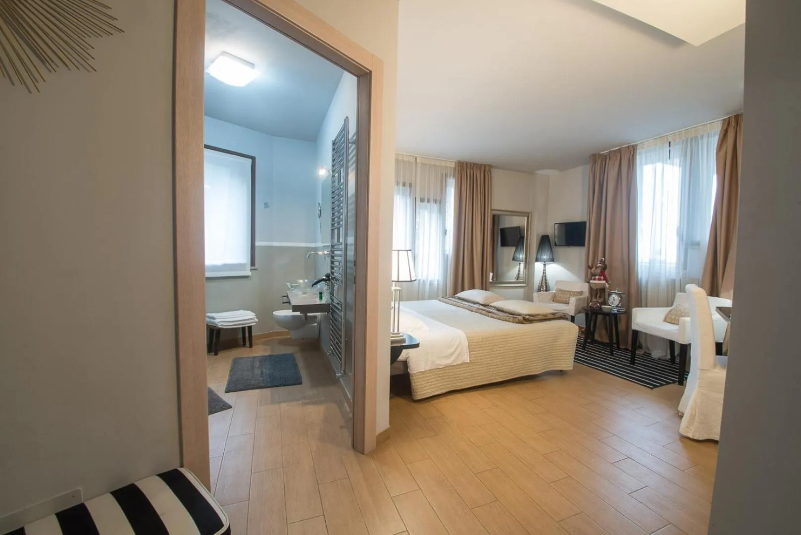 Photo of the whole room, Bed in Residenza Ca' degli Enzi