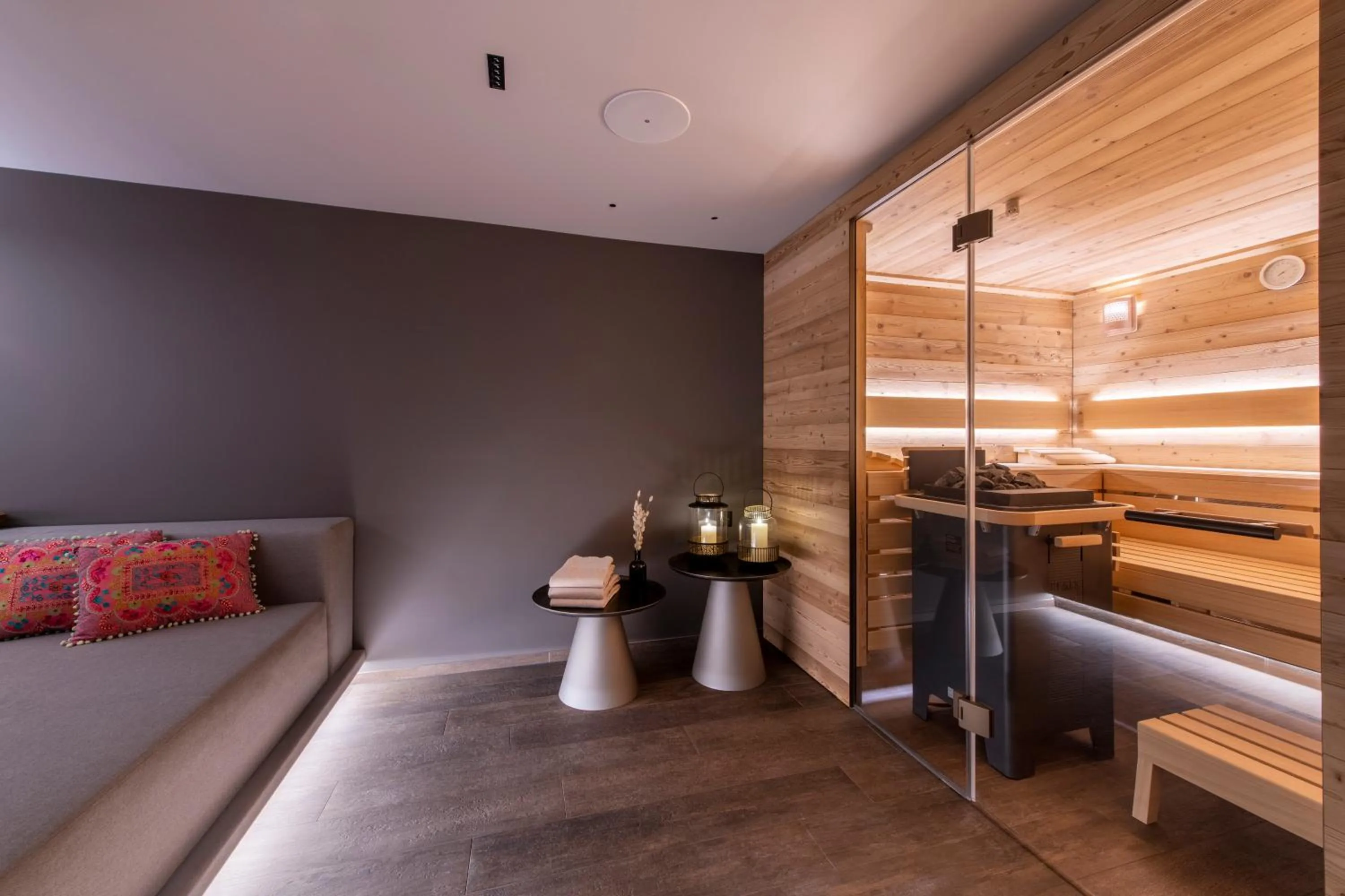 Spa and wellness centre/facilities, Bed in Chesa Valese by Sisters Zermatt