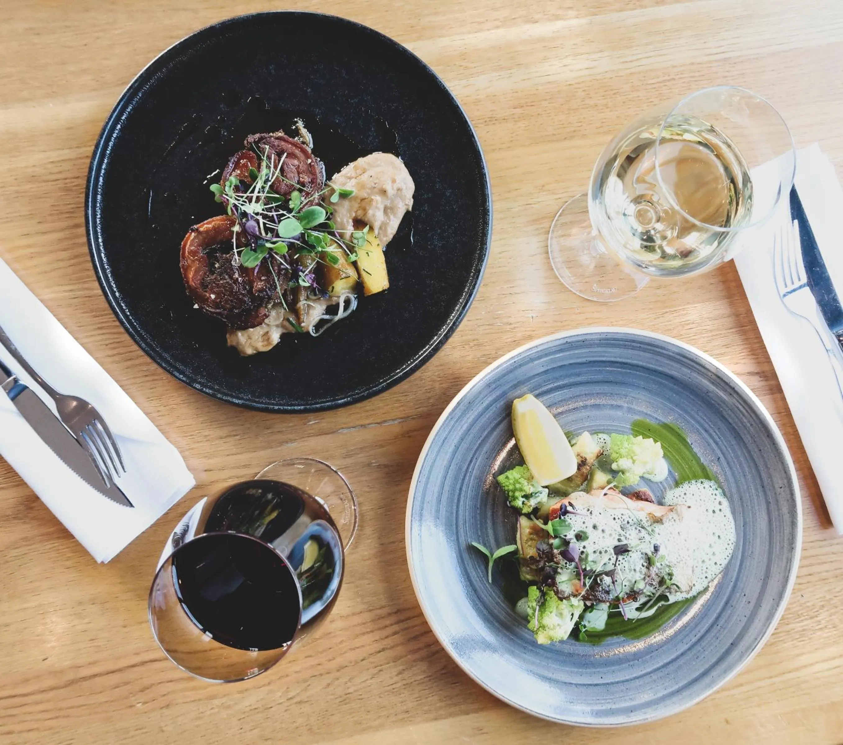 Dinner in Elite Hotel Marina Plaza