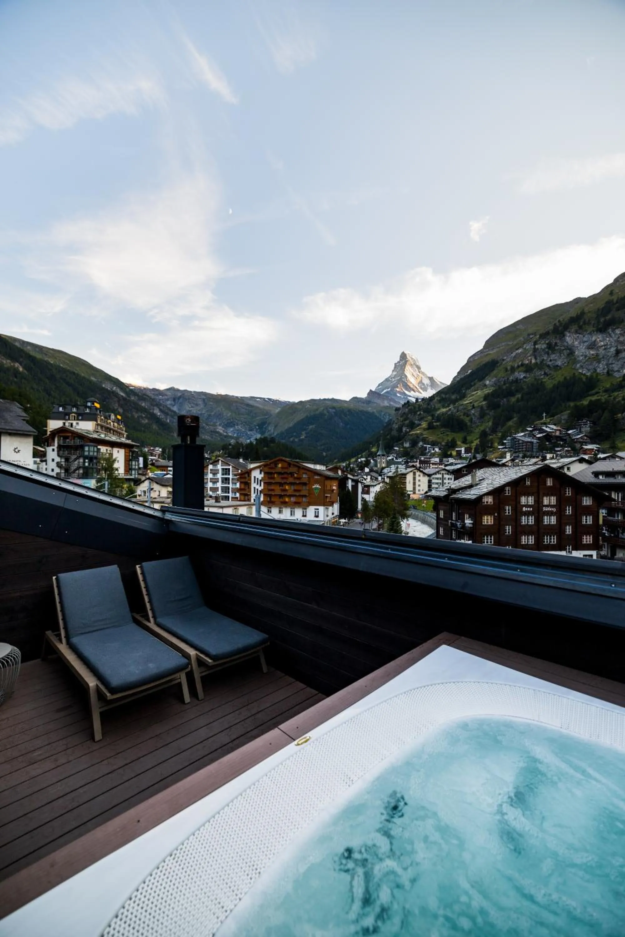 Hot Tub in Hotel ZERMAMA Zermatt