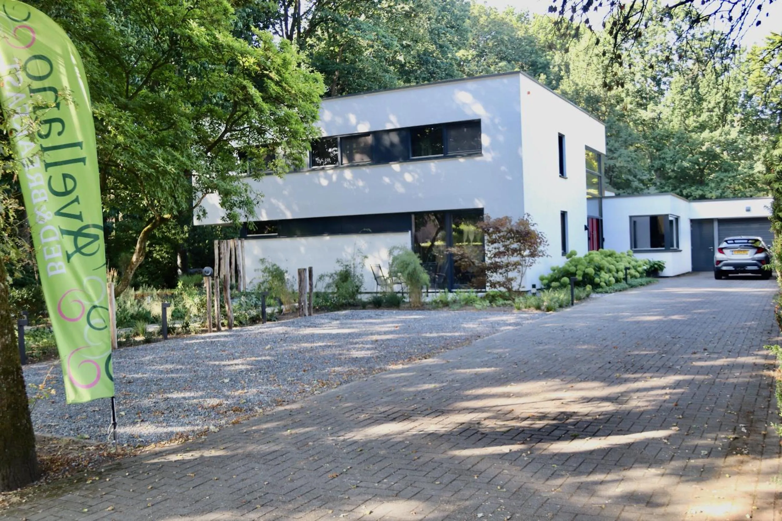 Property building in Avellano