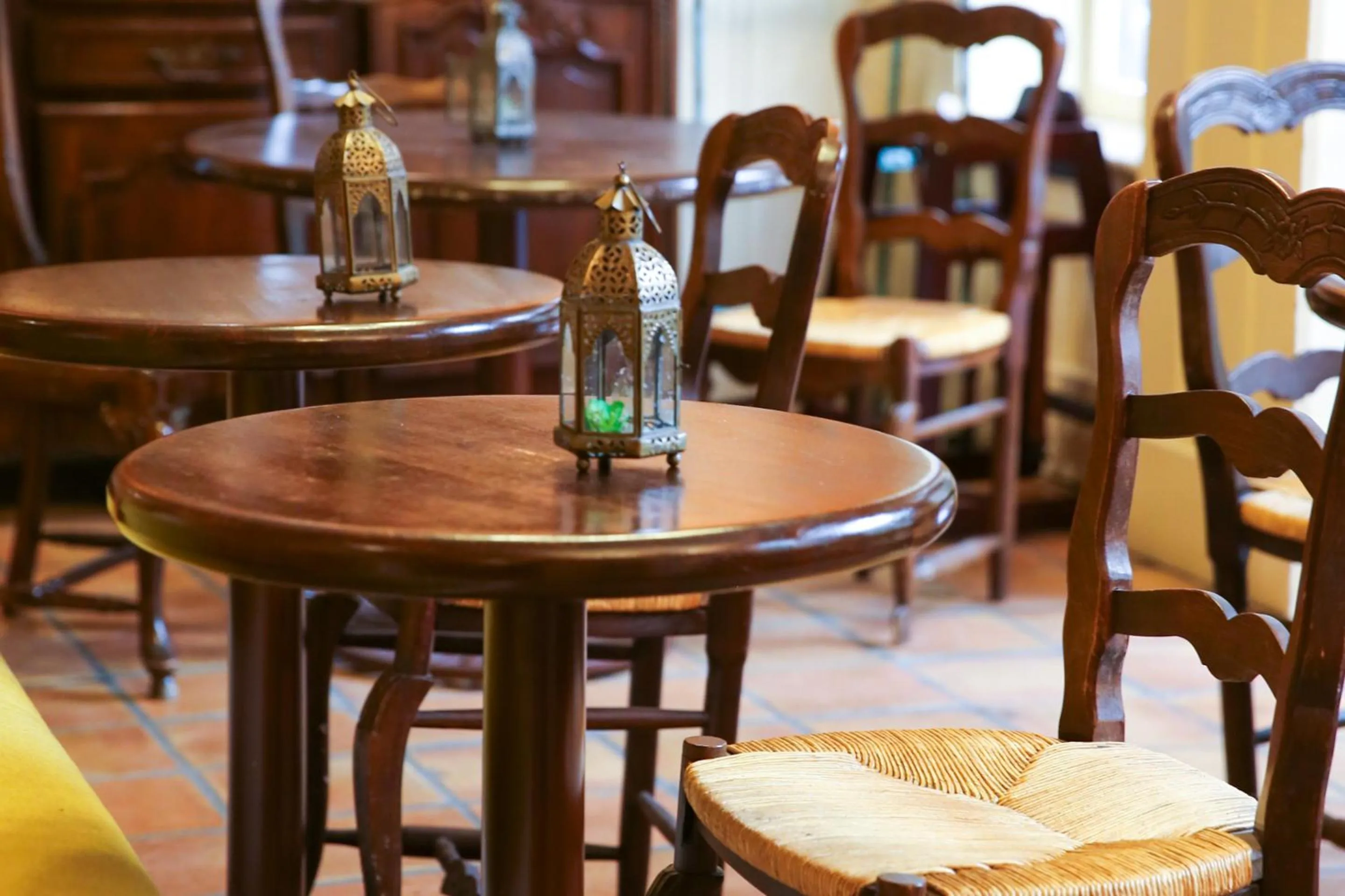 Communal lounge/ TV room in Petite Auberge