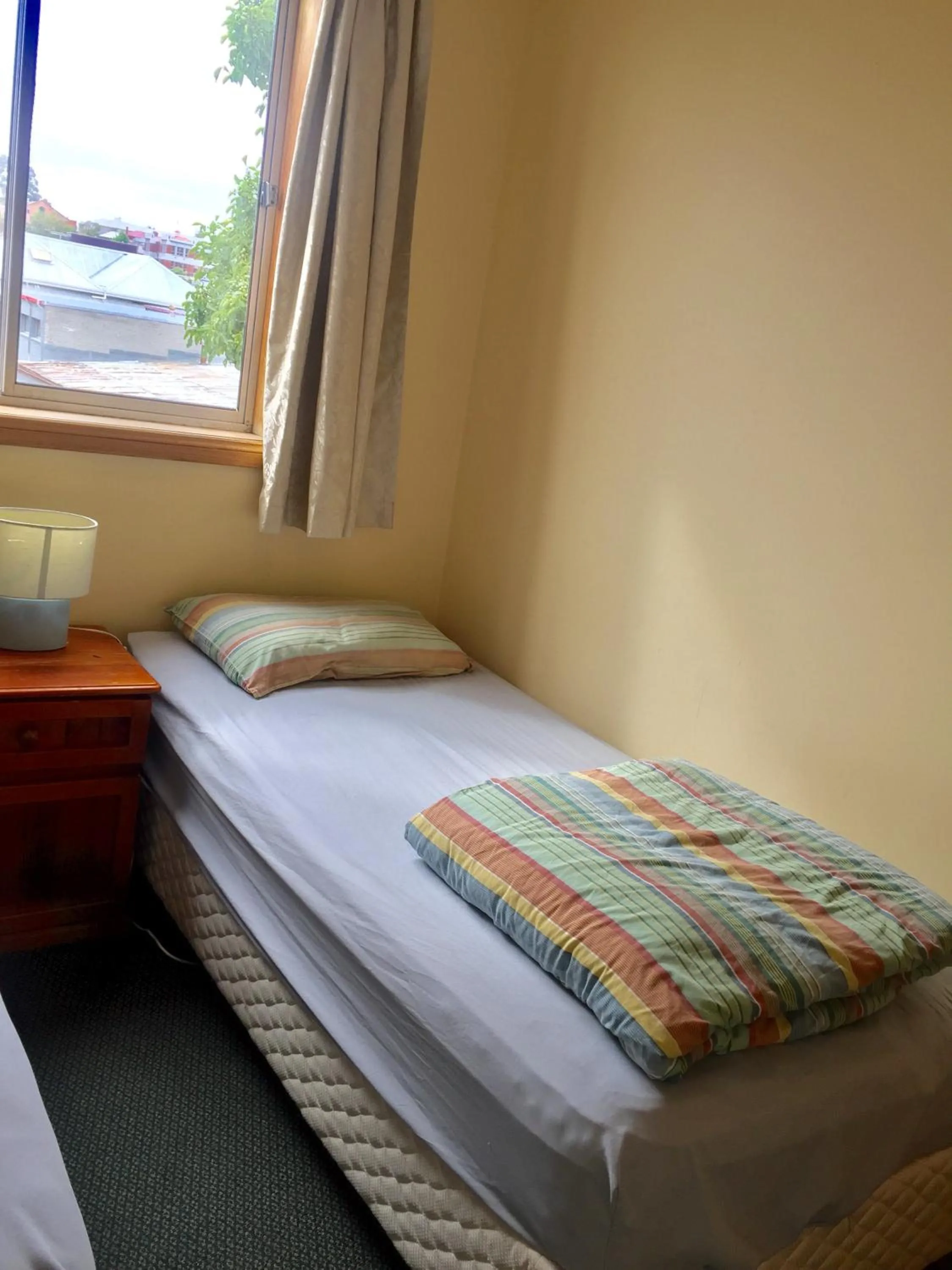 Bed in Narrara Backpackers Hobart
