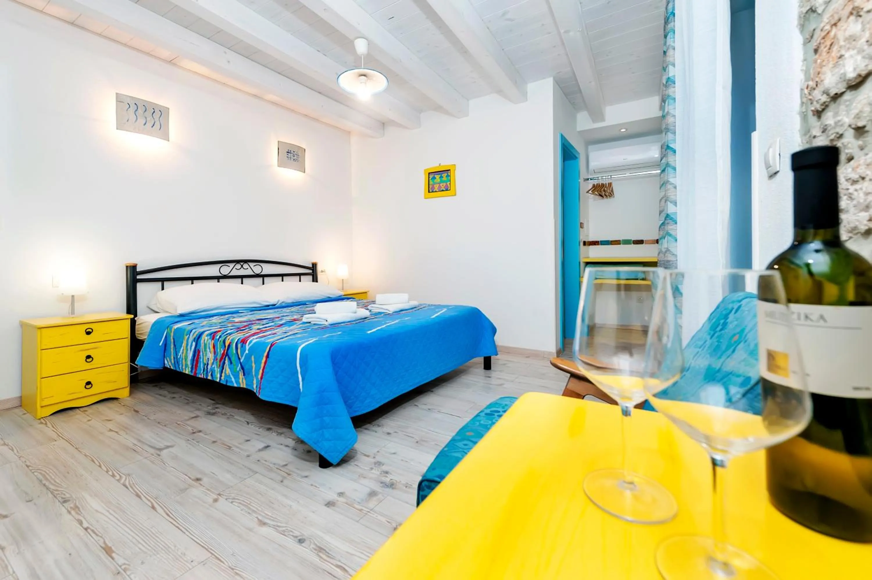Bed in Apartments & Rooms La casa Barbaro