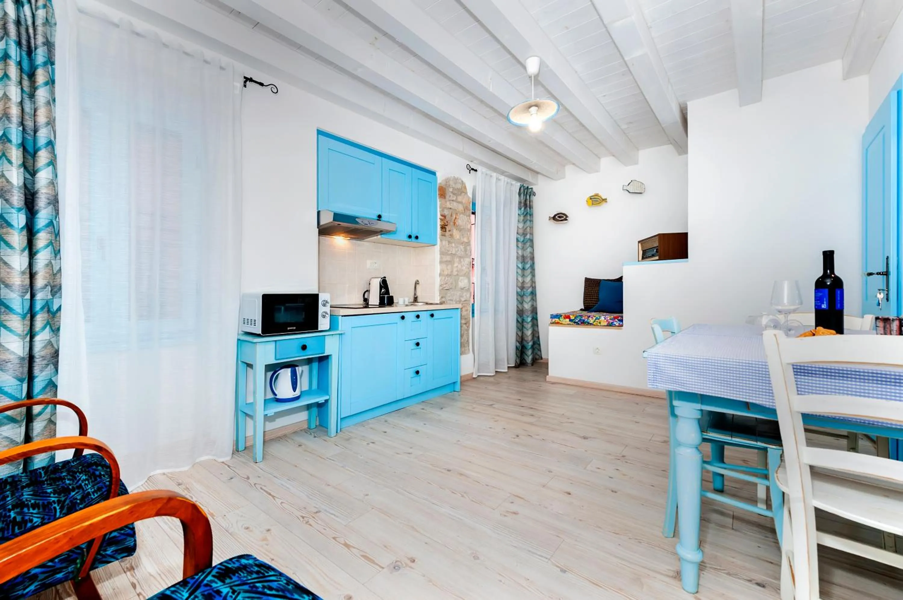Kitchen or kitchenette in Apartments & Rooms La casa Barbaro