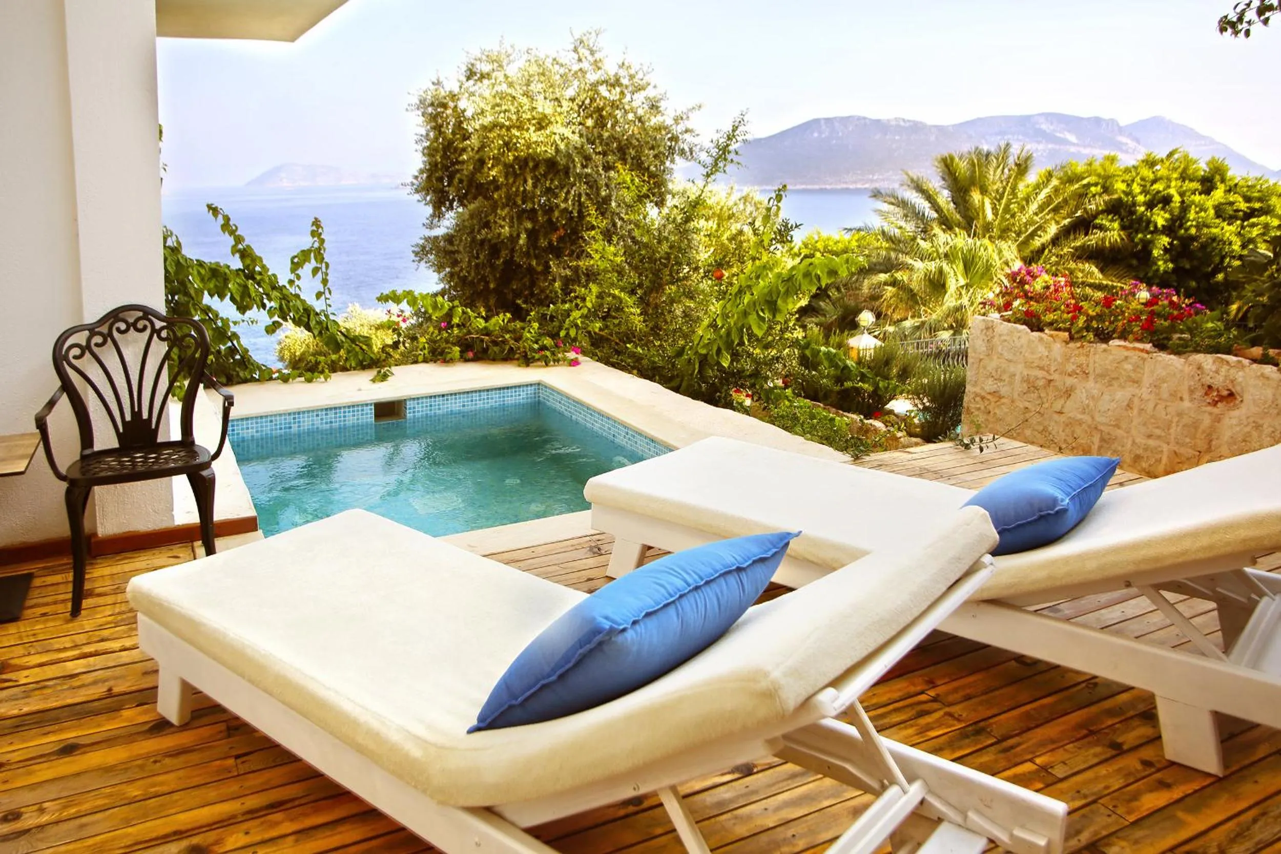 Swimming pool in Hotel Marsala