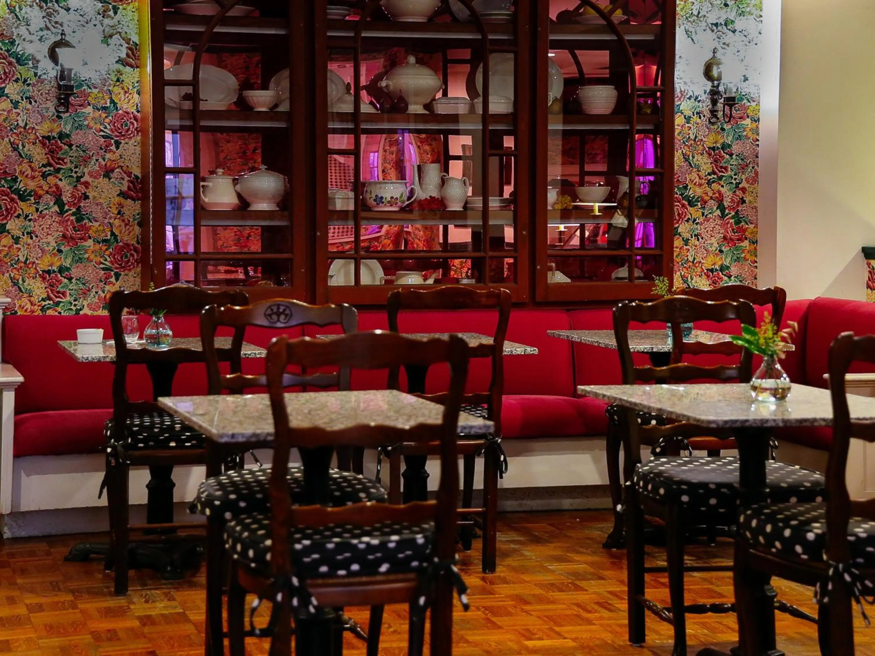 Asian breakfast in White Swan Inn