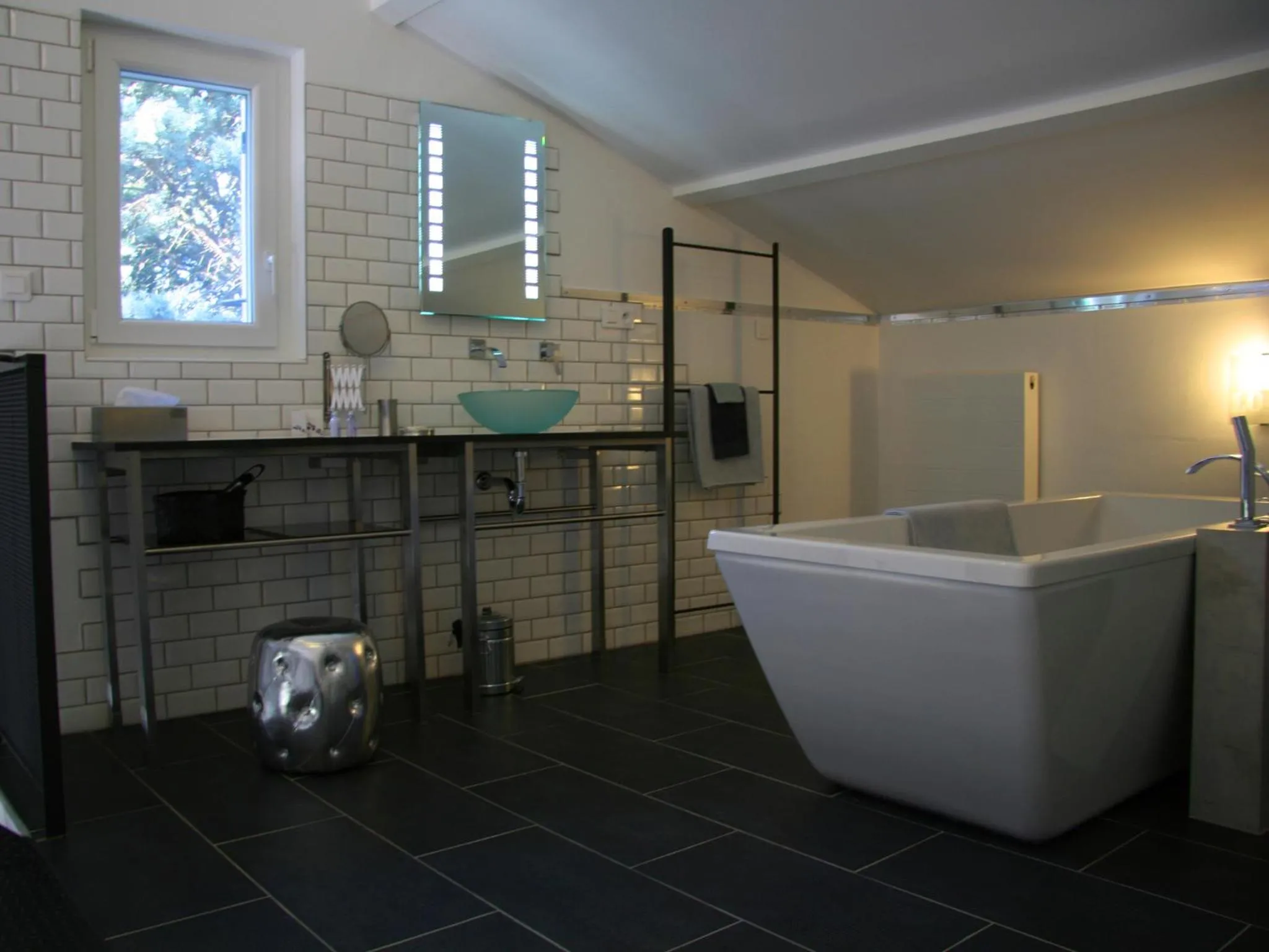 Bathroom in Couleur Lavande