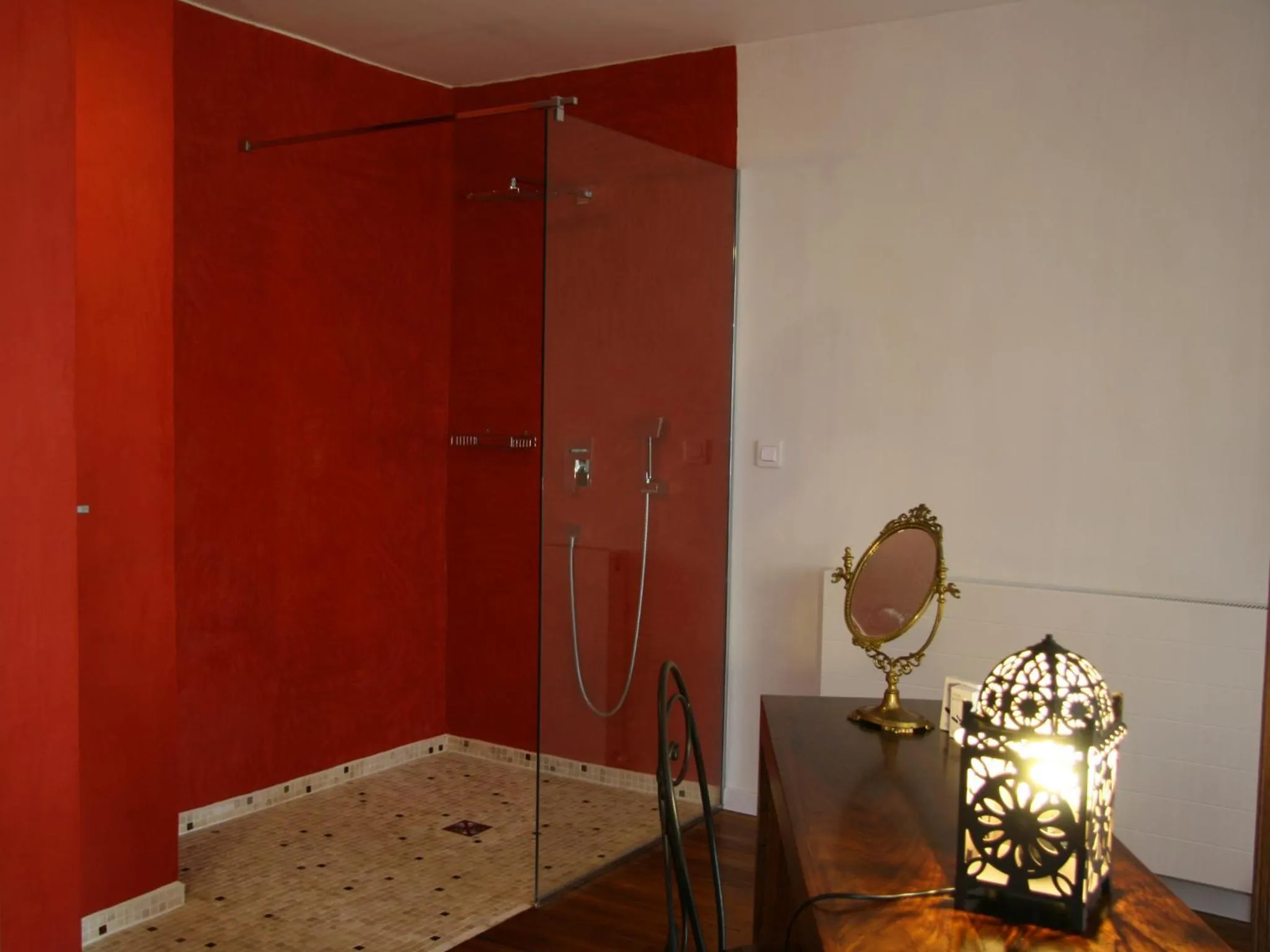 Bathroom in Couleur Lavande