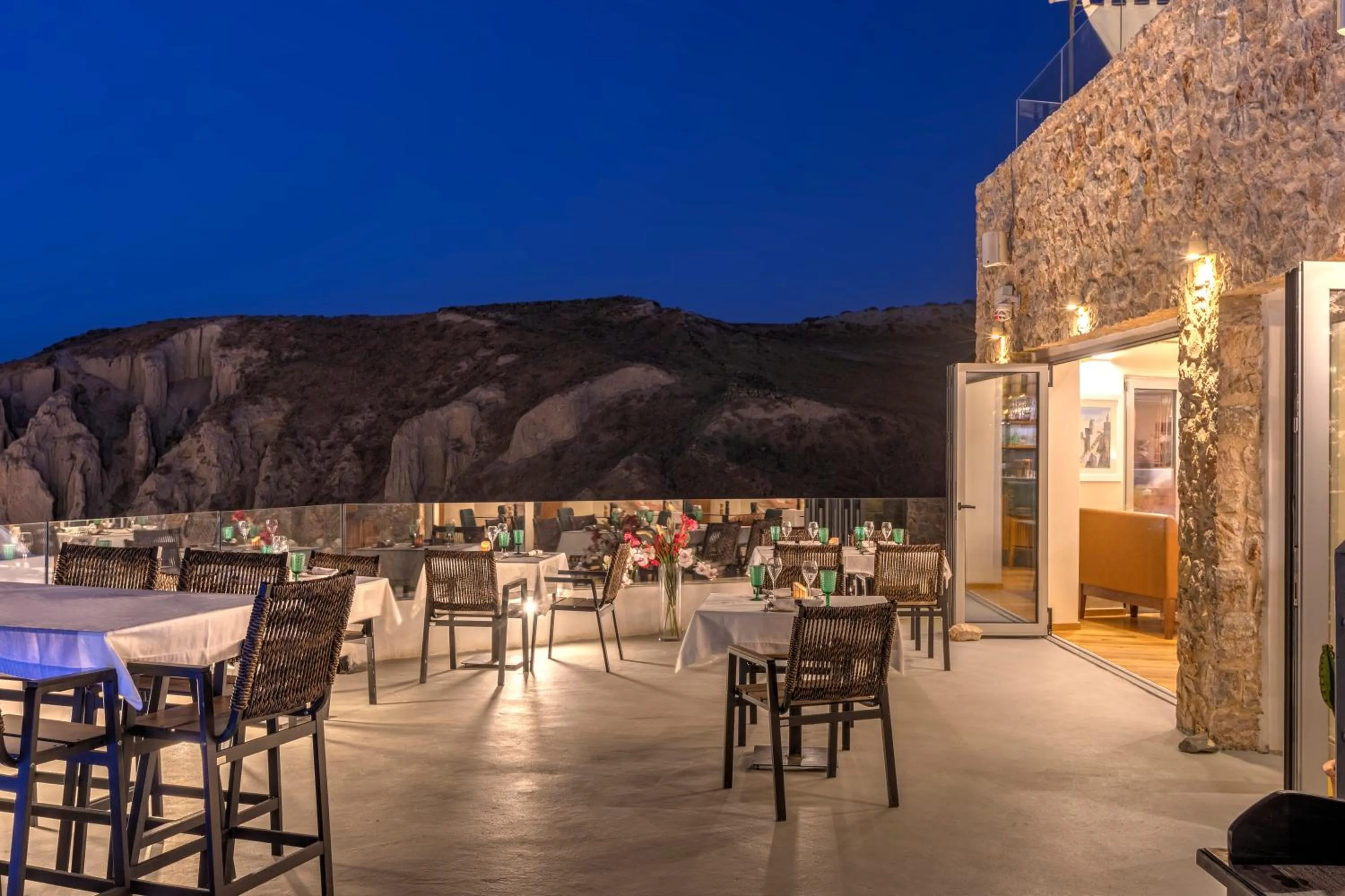 Restaurant/places to eat in Desiterra Resort & Spa