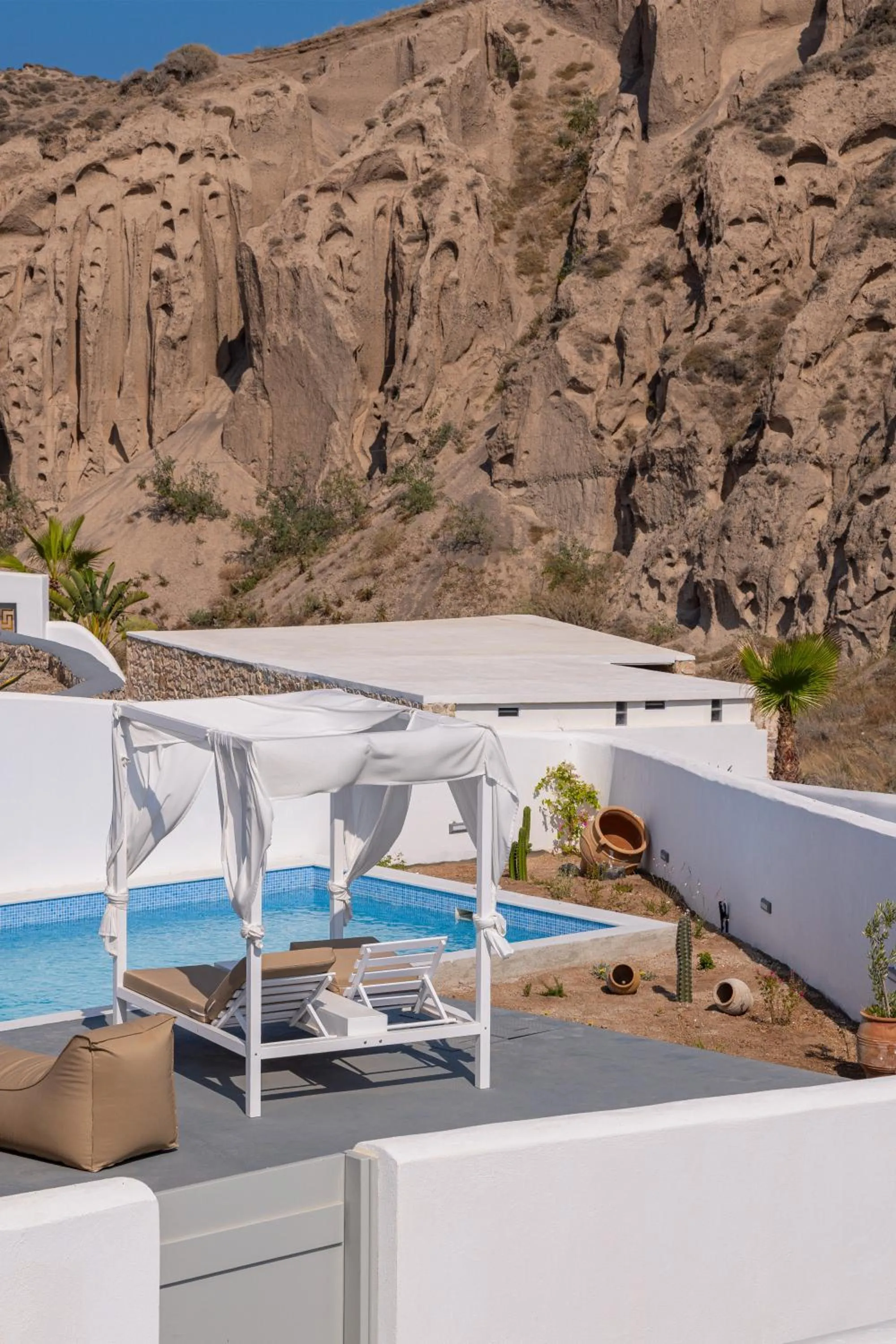 Patio in Desiterra Resort & Spa