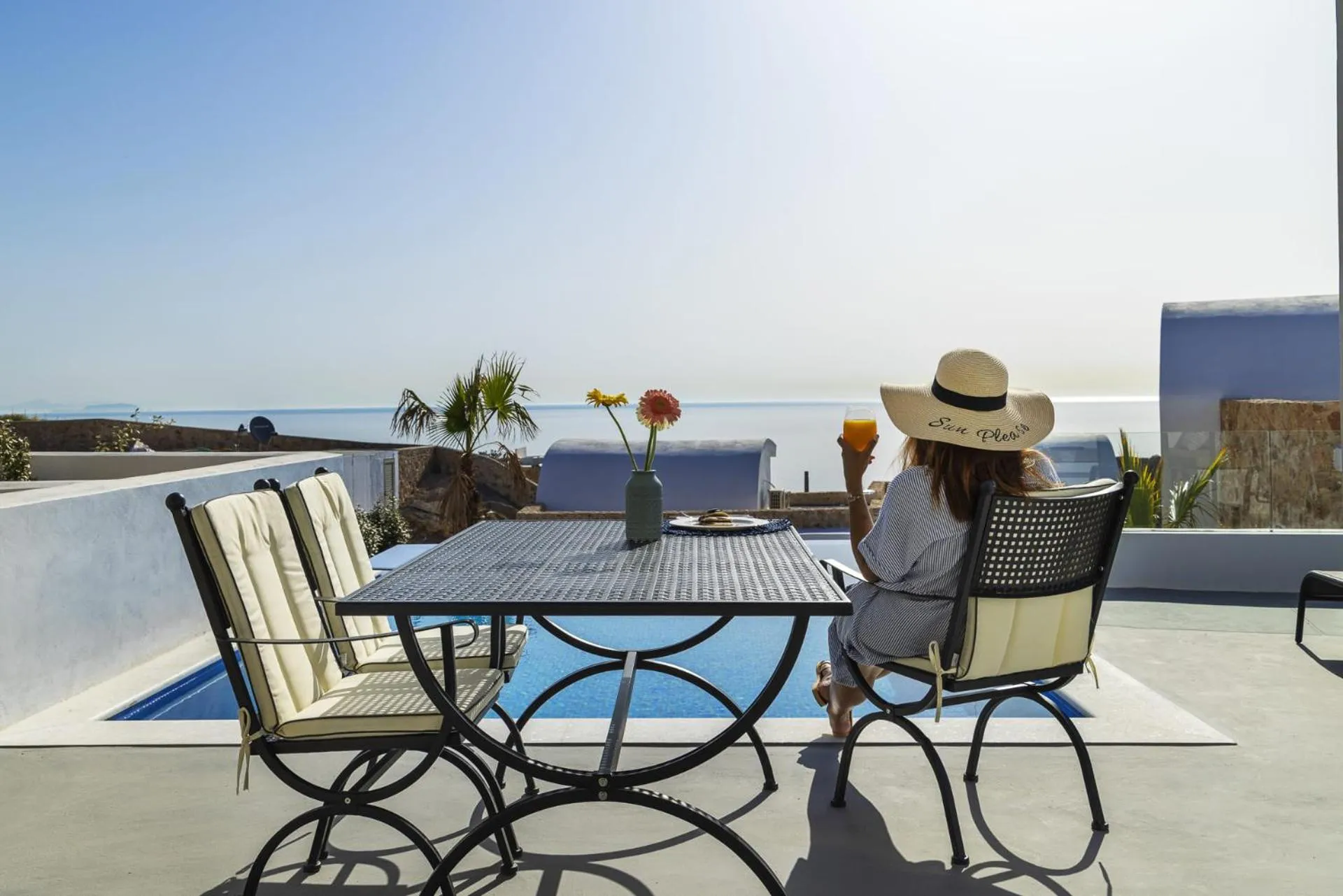 Patio in Desiterra Resort & Spa