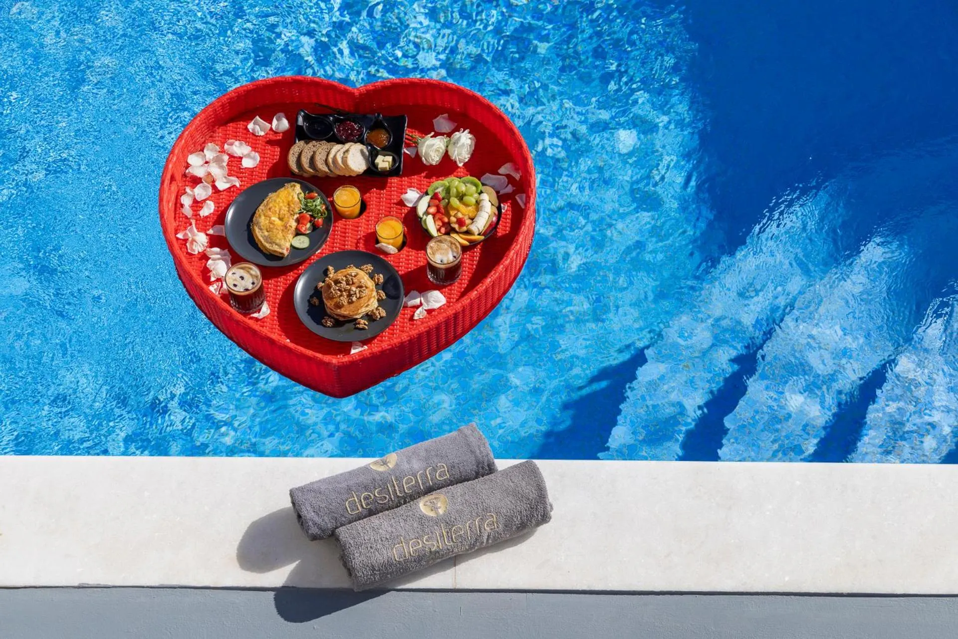 Breakfast in Desiterra Resort & Spa