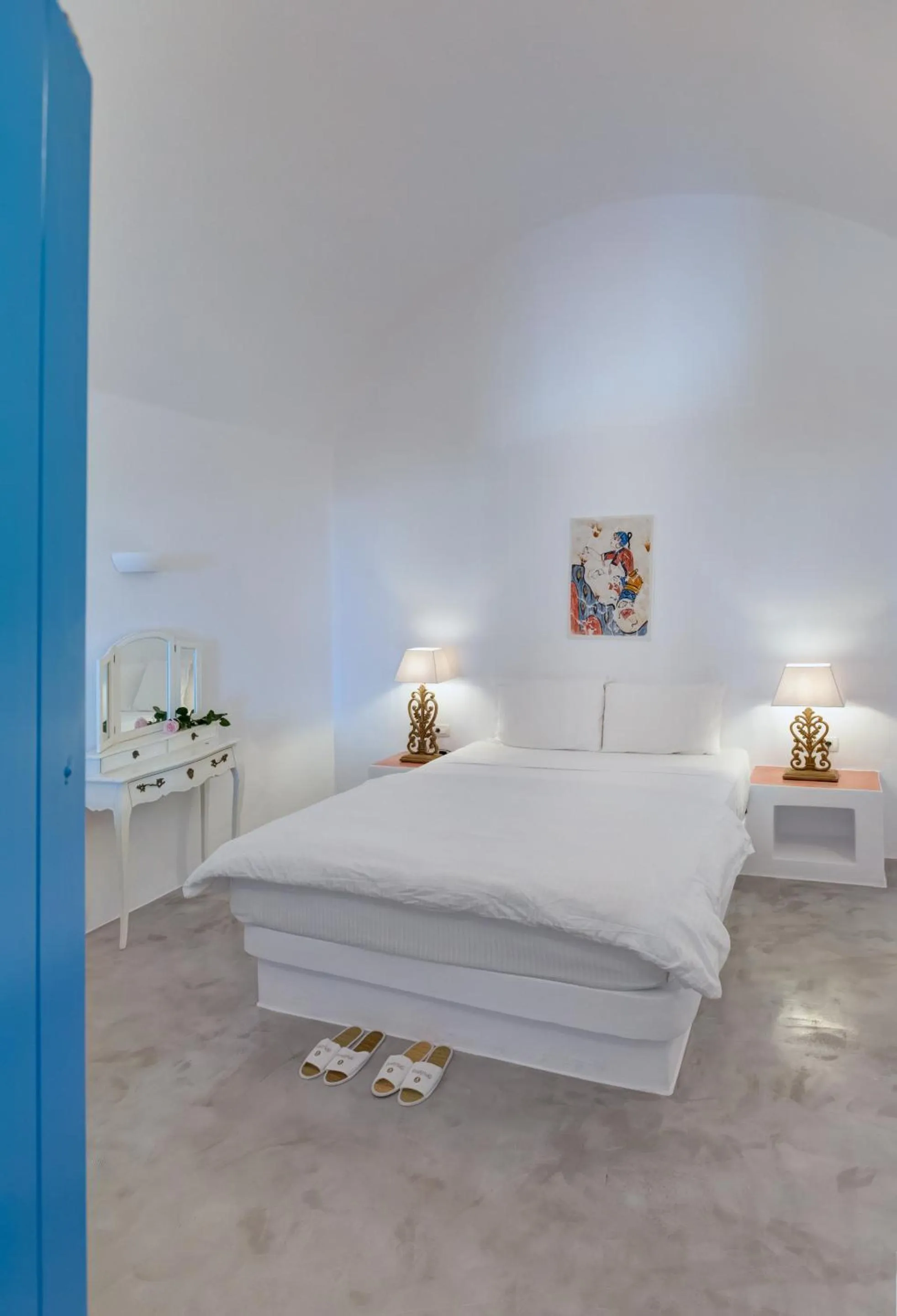 Bed in Desiterra Resort & Spa