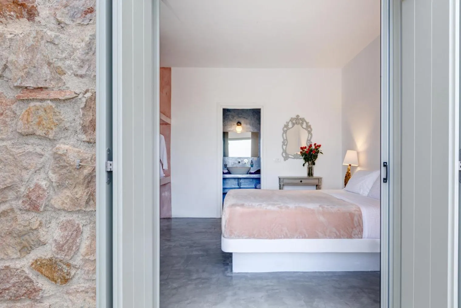 Bed in Desiterra Resort & Spa