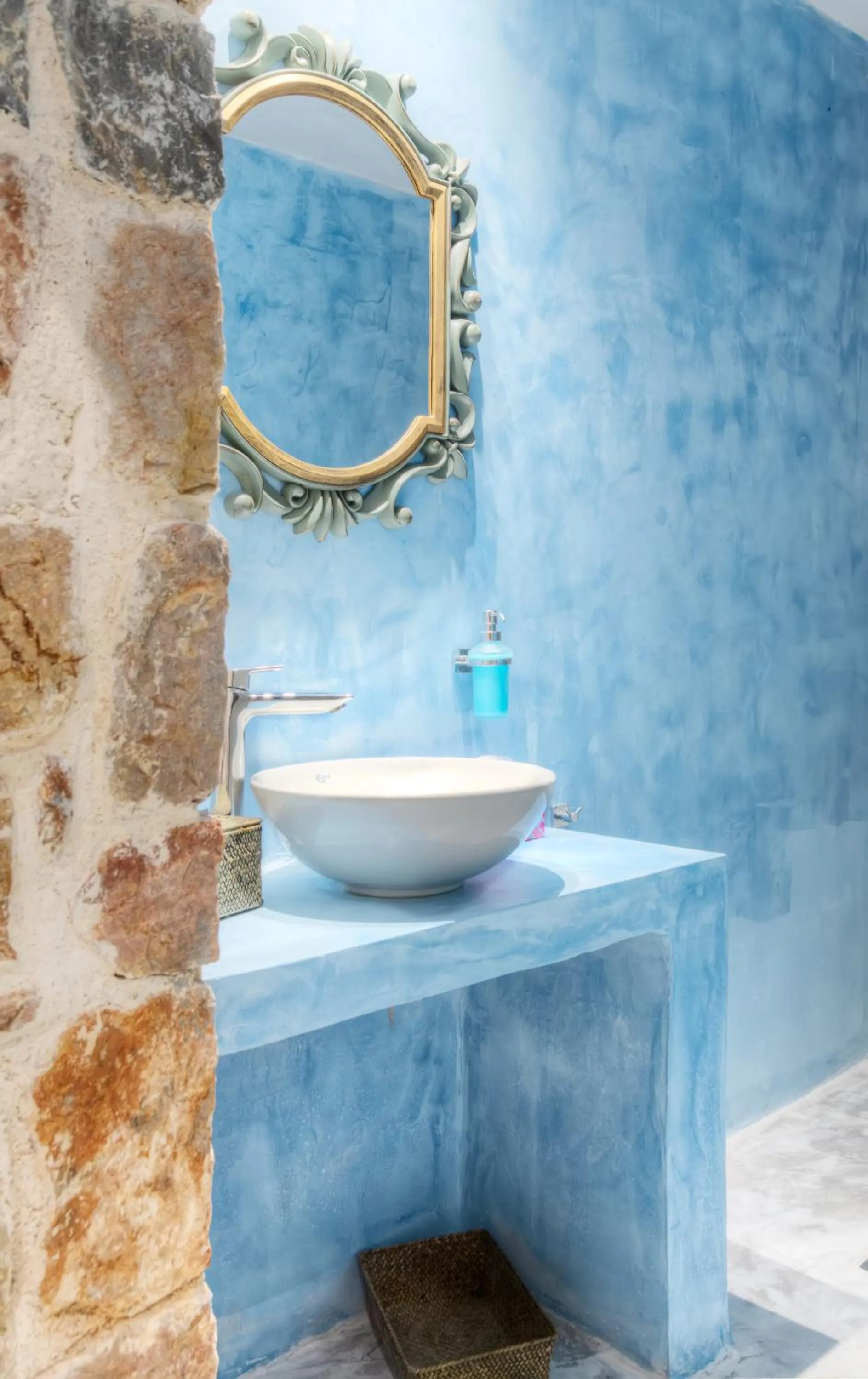 Area and facilities in Desiterra Resort & Spa