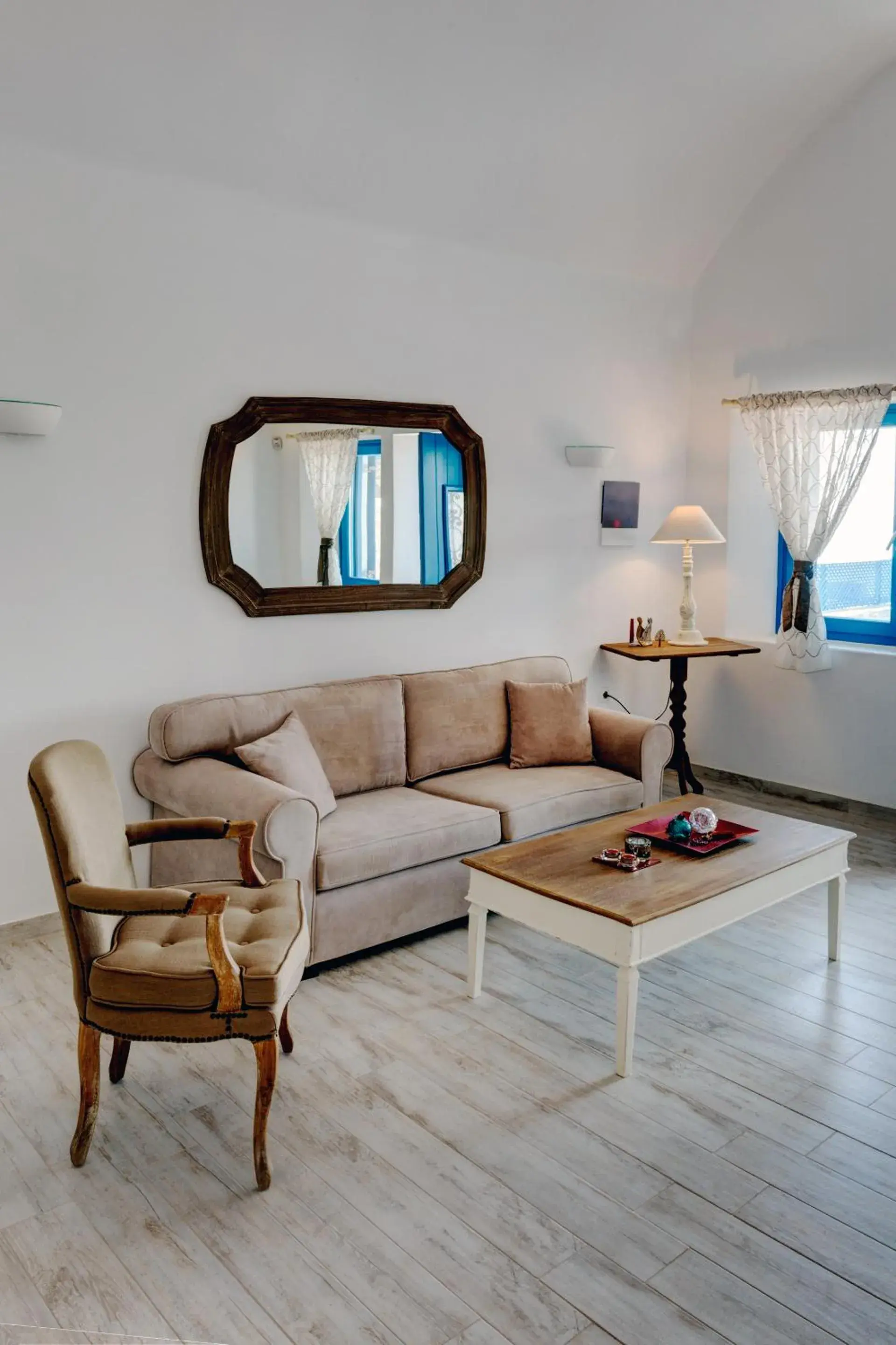 Living room in Desiterra Resort & Spa Living room in Desiterra Resort & Spa