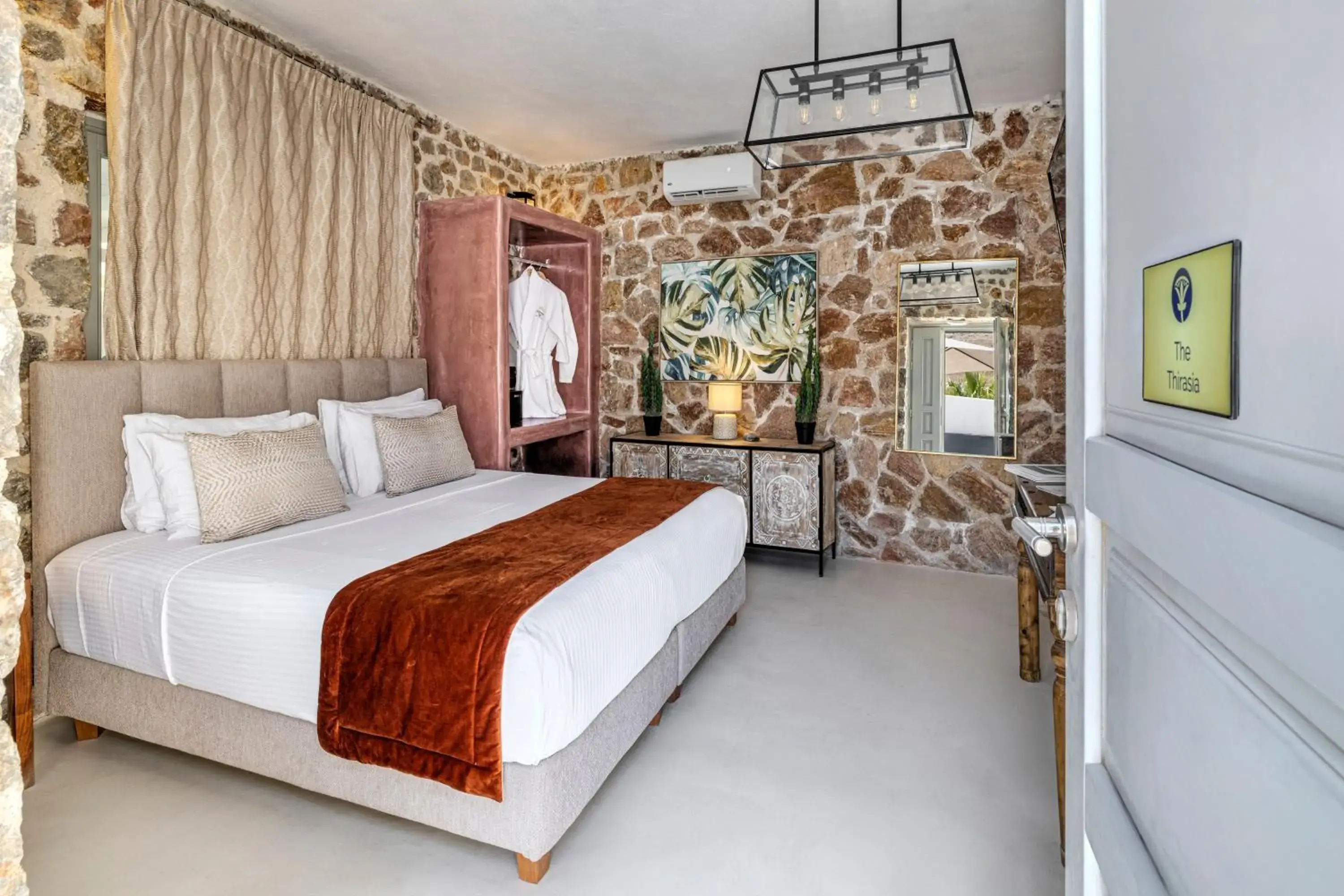 Bedroom, Bed in Desiterra Resort & Spa Bedroom, Bed in Desiterra Resort & Spa