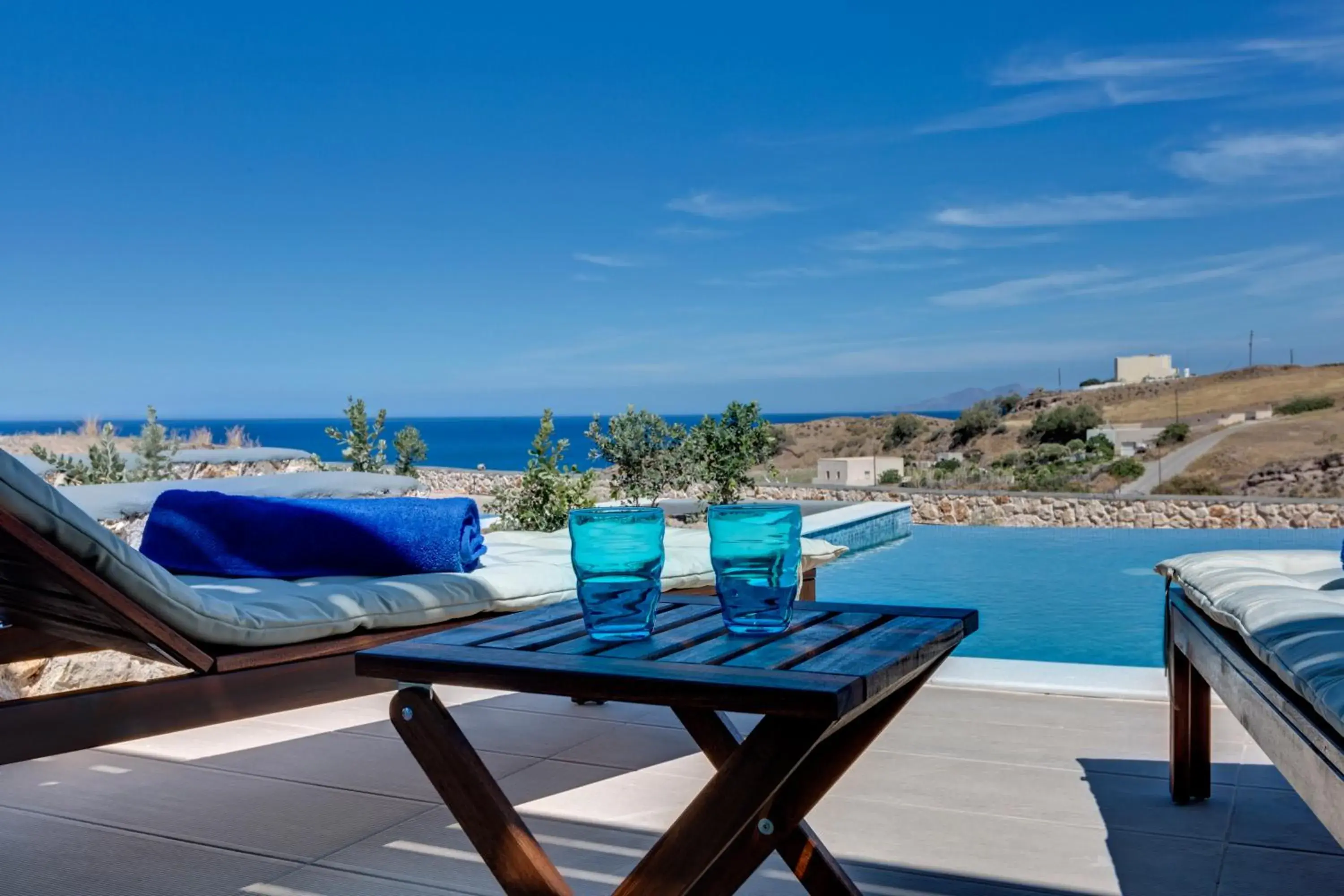 Swimming pool in Desiterra Resort & Spa Swimming pool in Desiterra Resort & Spa