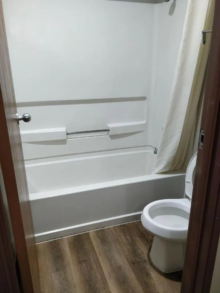 Bathroom in Econo Lodge San Antonio near SeaWorld - Medical Center