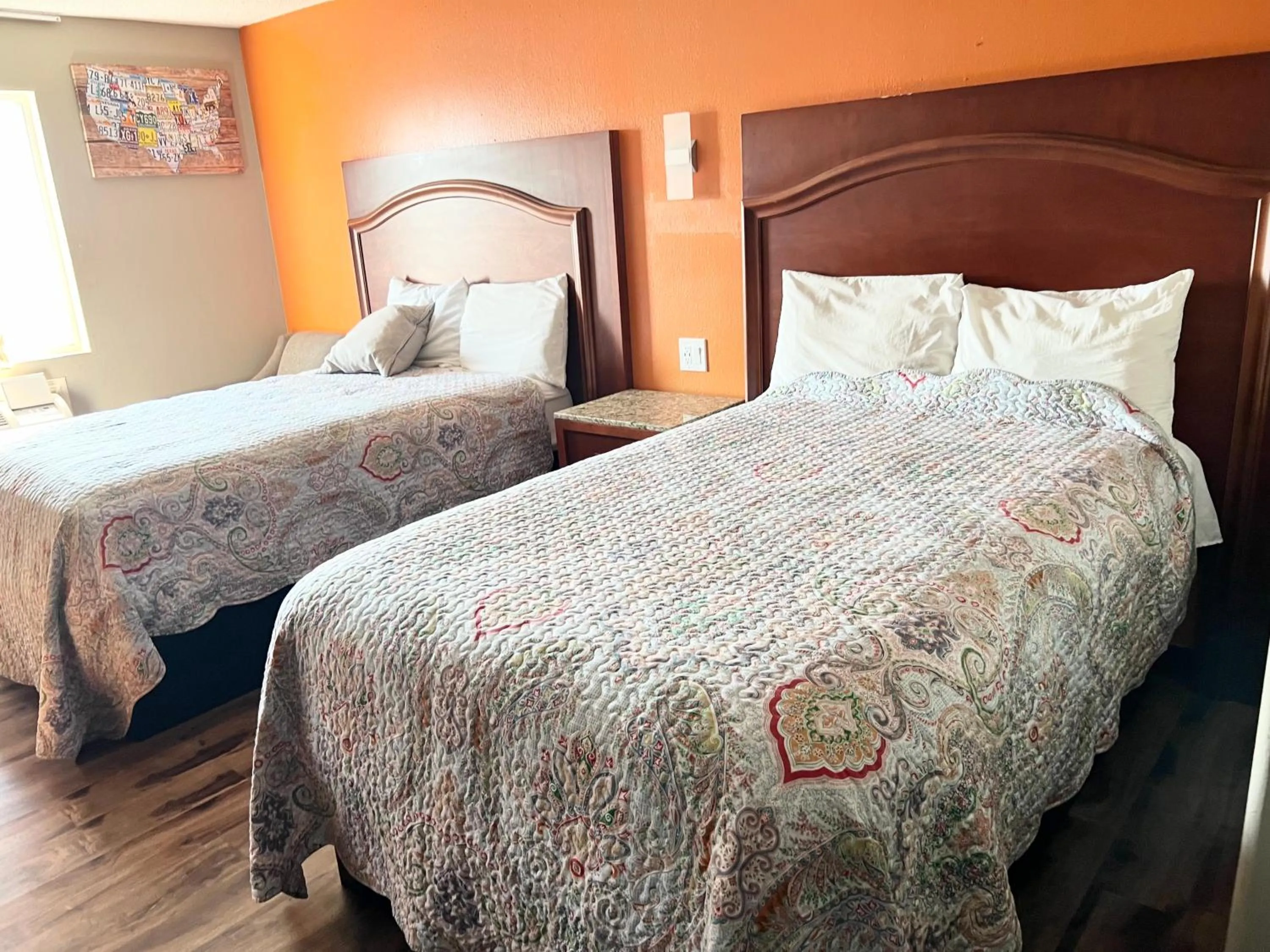 Econo Lodge San Antonio near SeaWorld - Medical Center