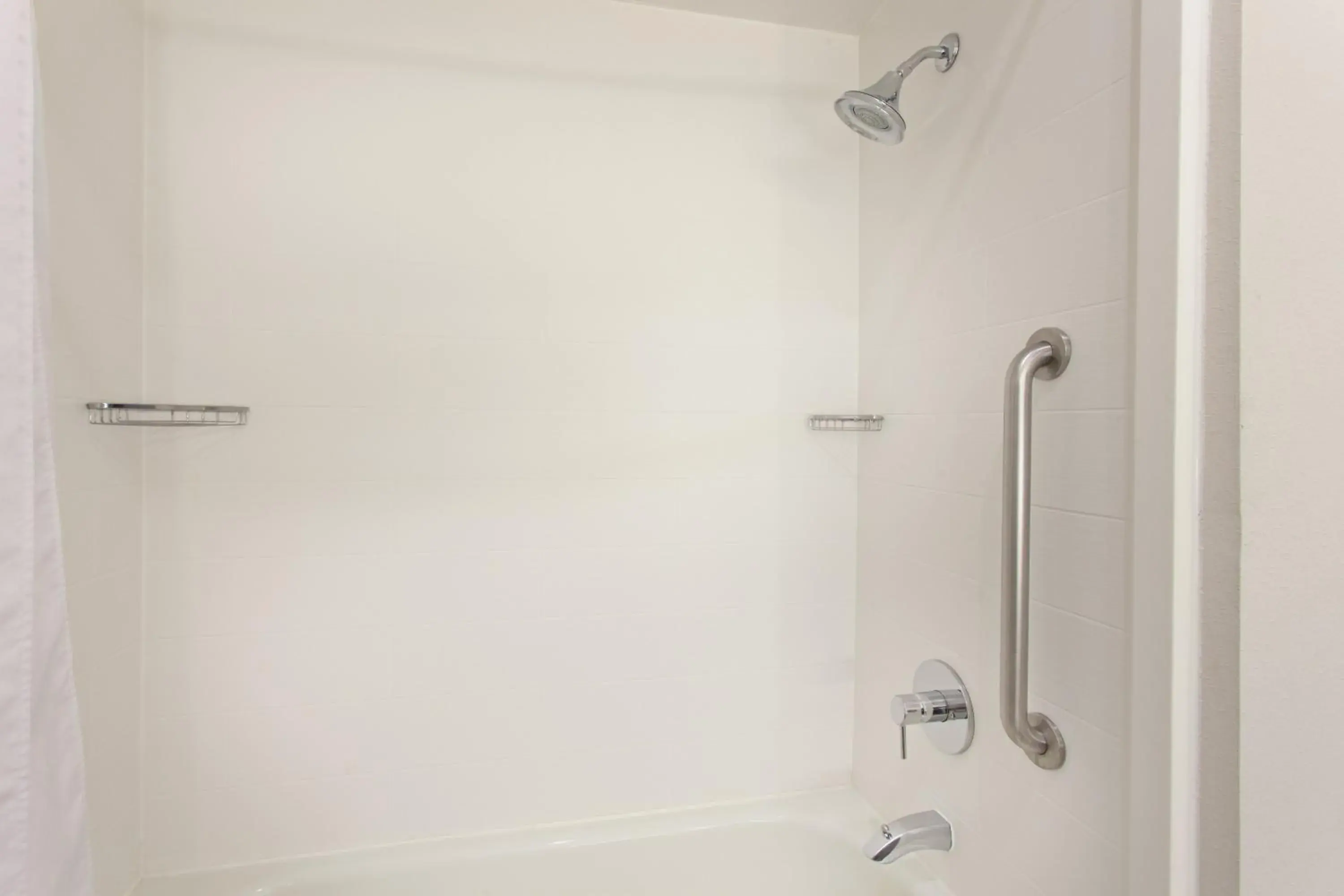 Bathroom in Holiday Inn Express & Suites Corona by IHG Bathroom in Holiday Inn Express & Suites Corona by IHG