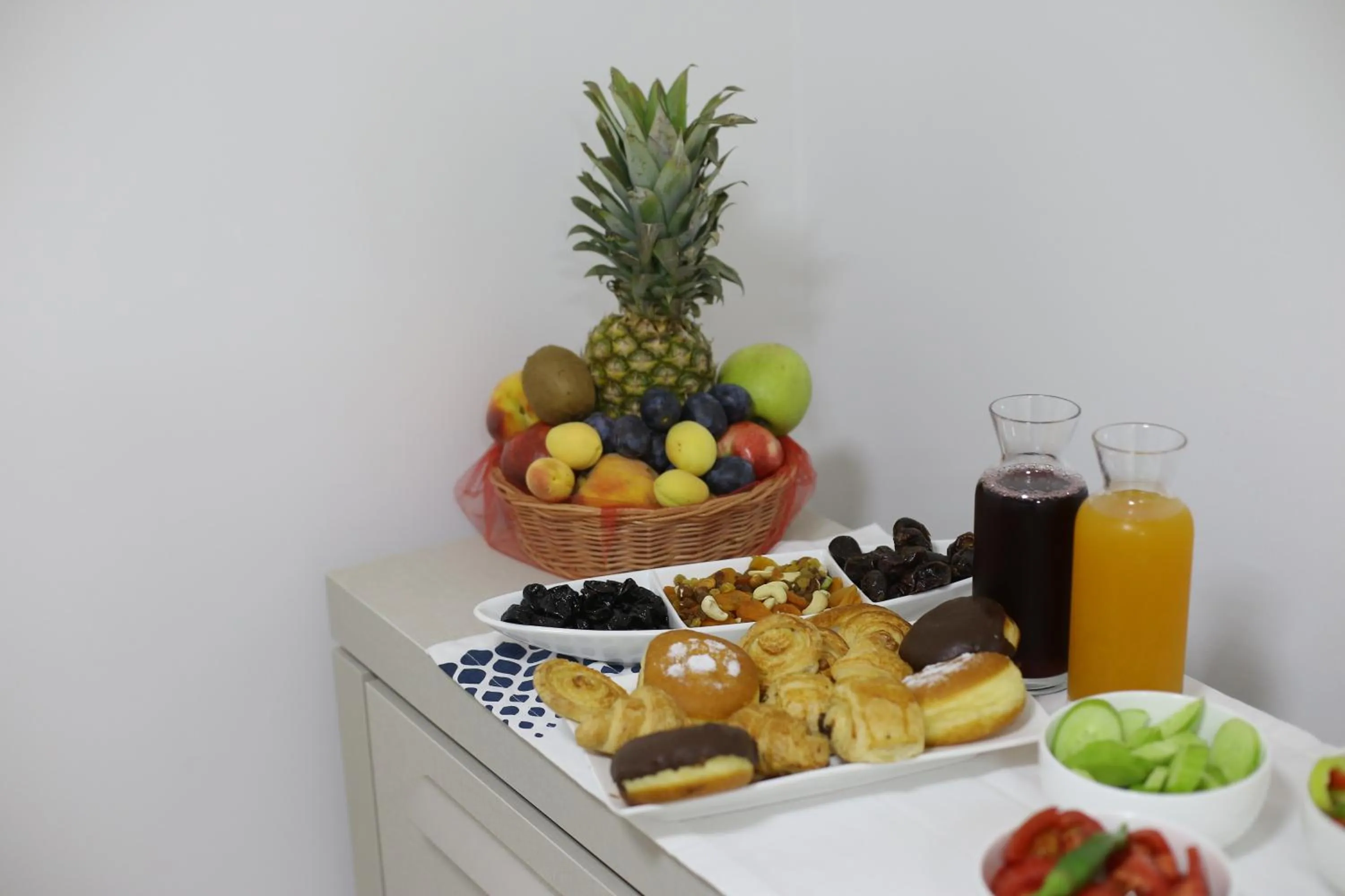 Food and drinks in Golden Nugget Tbilisi