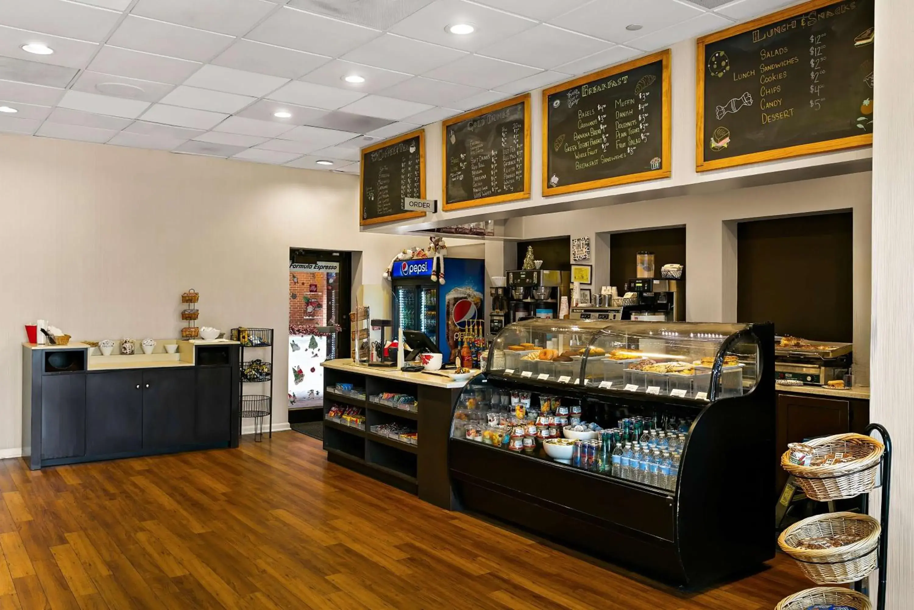 Restaurant/places to eat in The Royal Sonesta Harbor Court Baltimore Restaurant/places to eat in The Royal Sonesta Harbor Court Baltimore