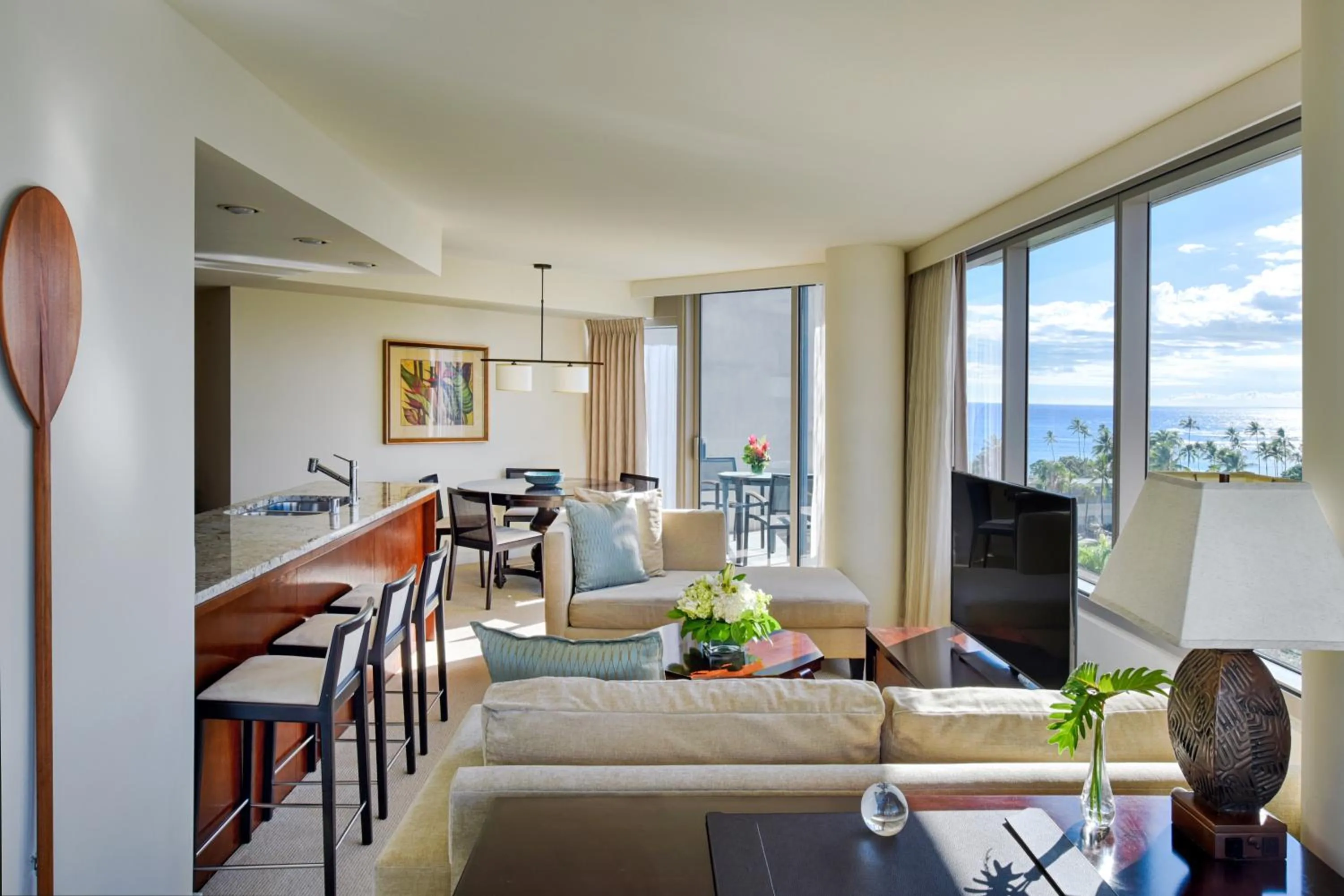 Kitchen or kitchenette in Ka Laʻi Waikiki Beach, LXR Hotels & Resorts