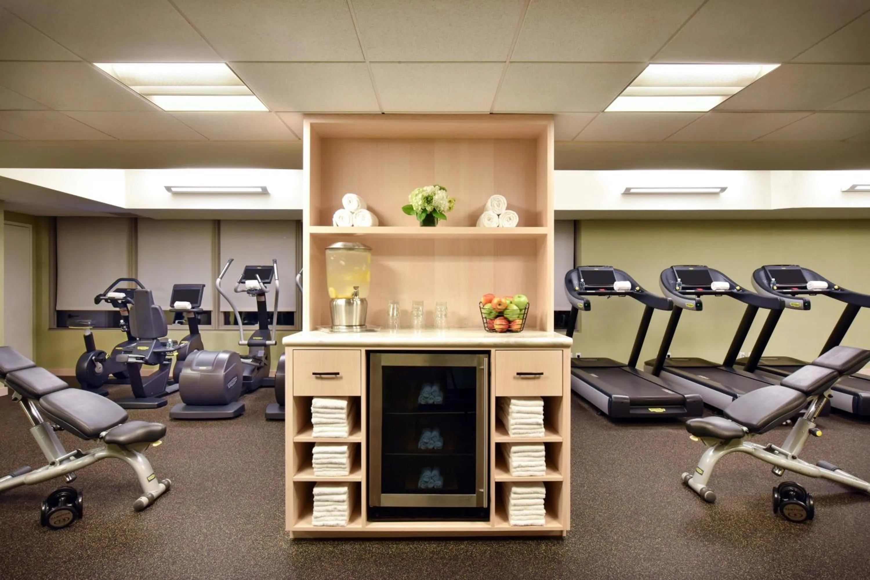 Fitness centre/facilities in Ka Laʻi Waikiki Beach, LXR Hotels & Resorts