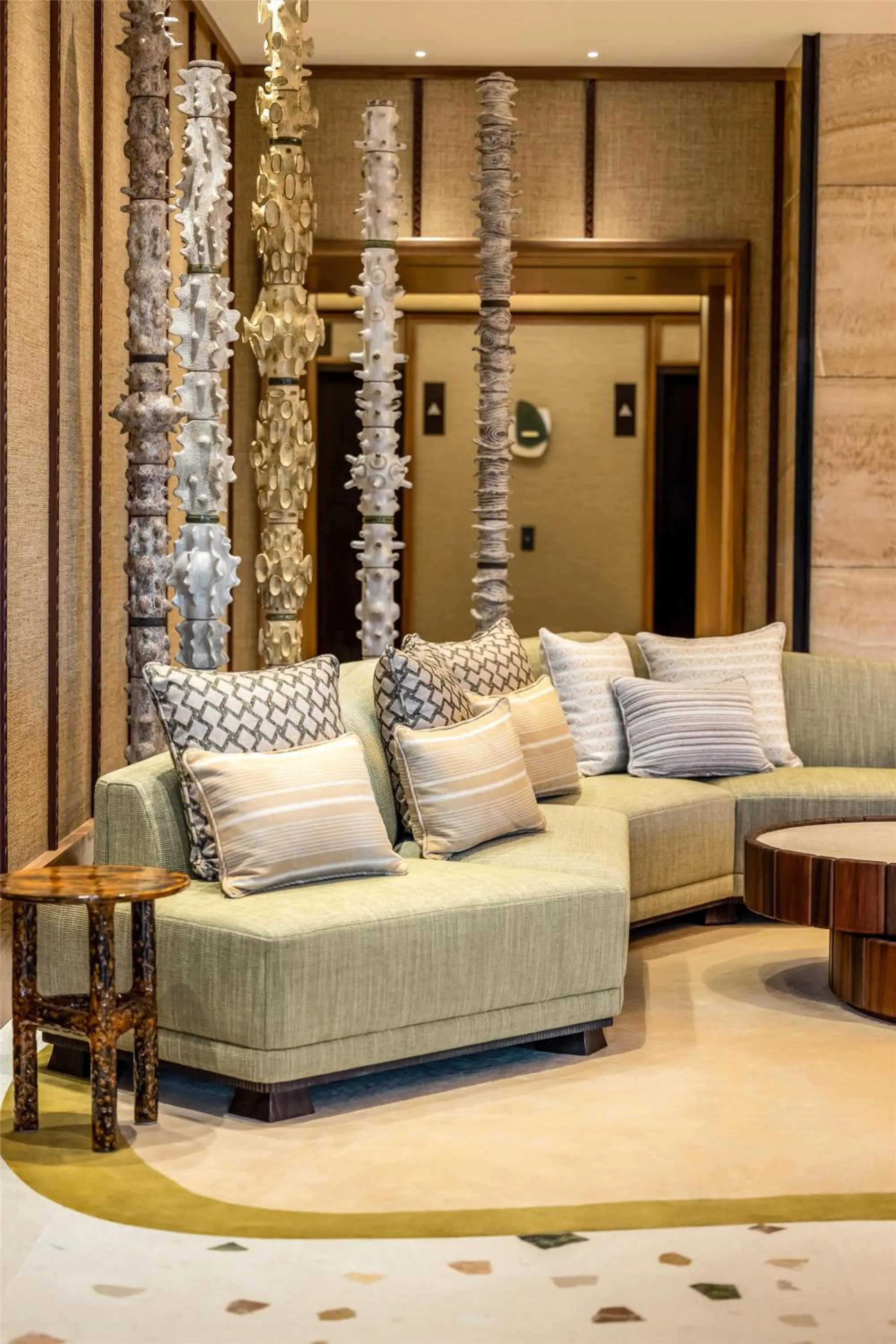 Lobby or reception in Ka Laʻi Waikiki Beach, LXR Hotels & Resorts