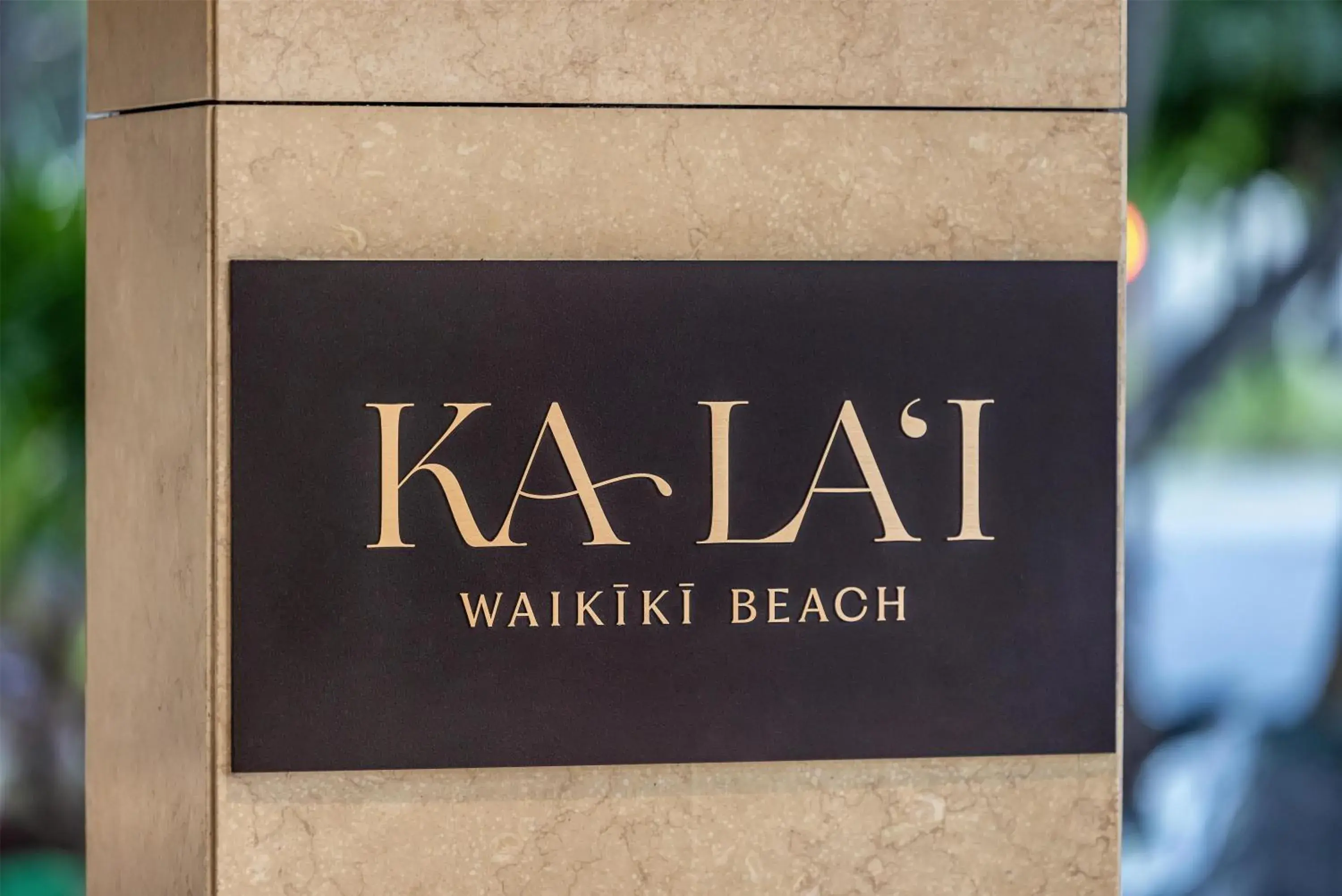 Lobby or reception in Ka Laʻi Waikiki Beach, LXR Hotels & Resorts Lobby or reception in Ka Laʻi Waikiki Beach, LXR Hotels & Resorts